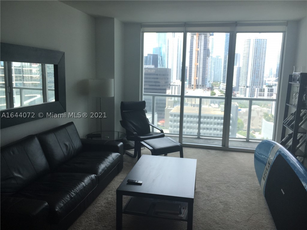 55 SE 6 ST #2006, Miami FL 33131