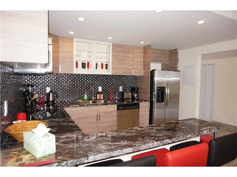 19370 COLLINS AV SEASONAL #1611, Sunny Isles Beach FL 33160