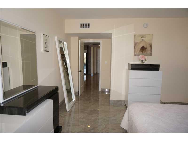 19370 COLLINS AV SEASONAL #1611, Sunny Isles Beach FL 33160