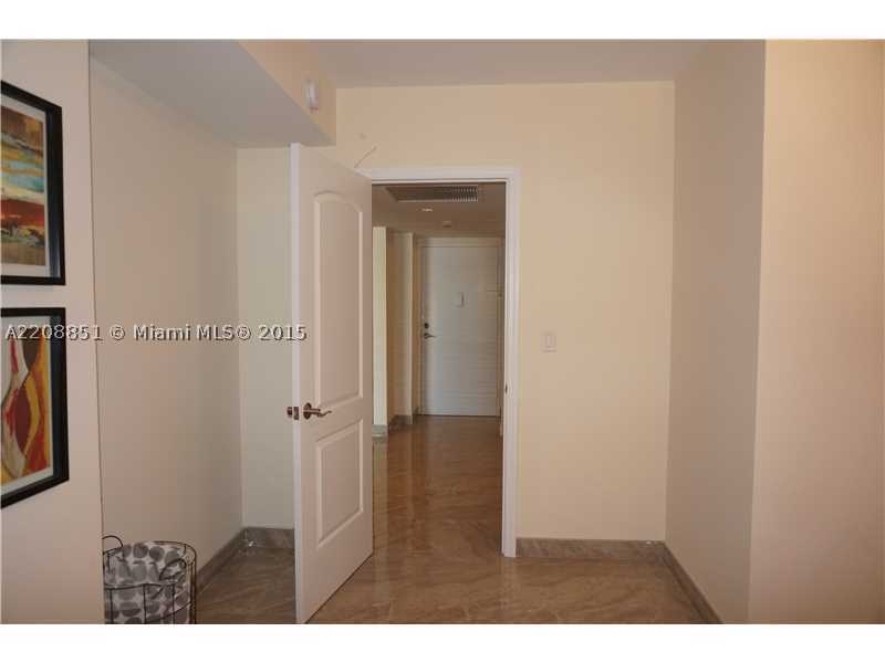19370 COLLINS AV SEASONAL #1007, Sunny Isles Beach FL 33160