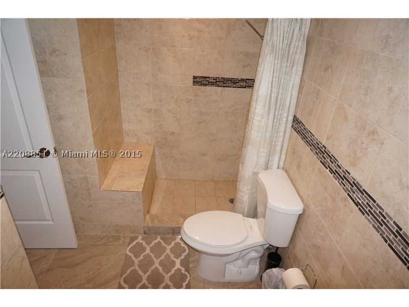 19370 COLLINS AV SEASONAL #1007, Sunny Isles Beach FL 33160