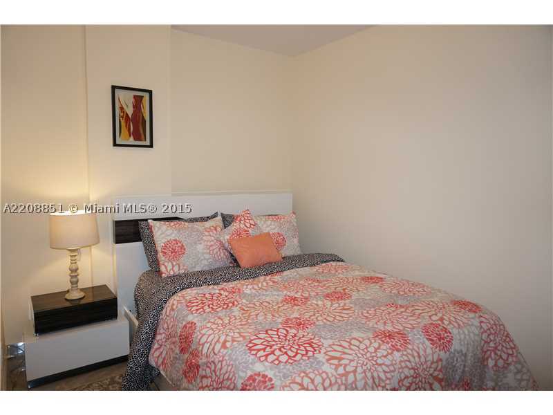 19370 COLLINS AV SEASONAL #1007, Sunny Isles Beach FL 33160