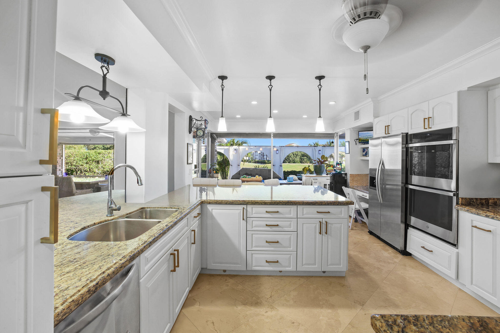 4210 Casper, Hollywood FL 33021