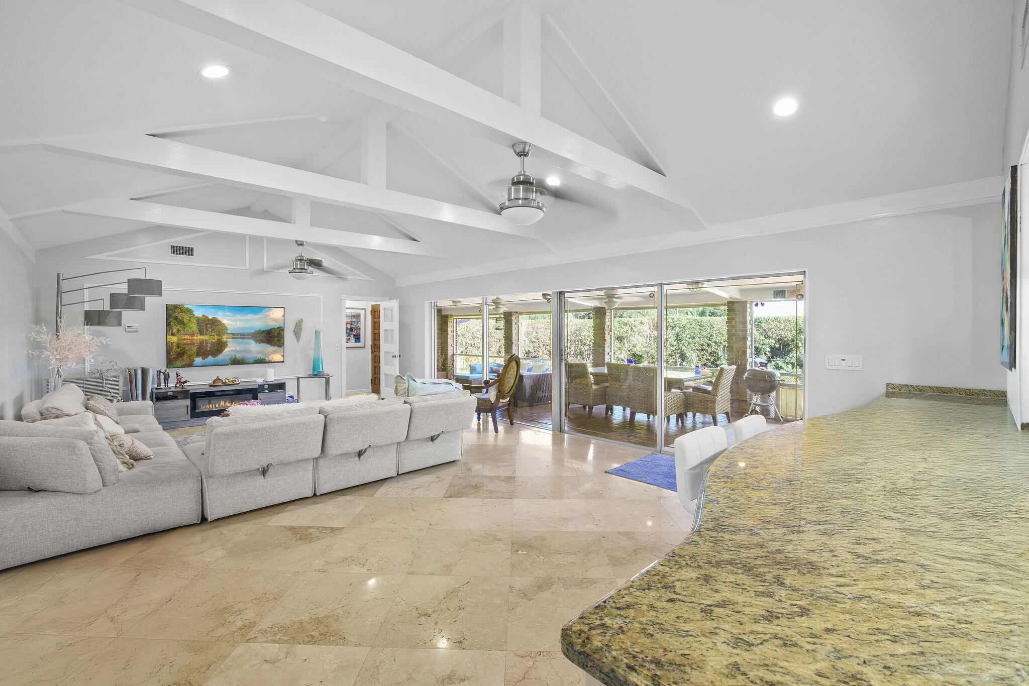 4210 Casper, Hollywood FL 33021