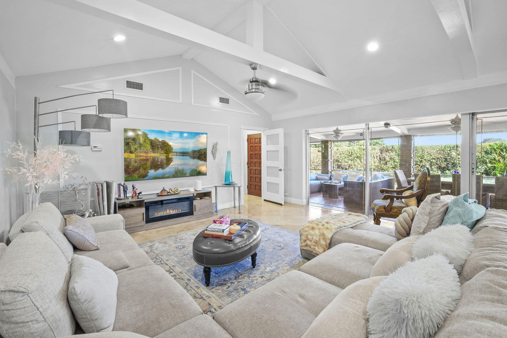 4210 Casper, Hollywood FL 33021