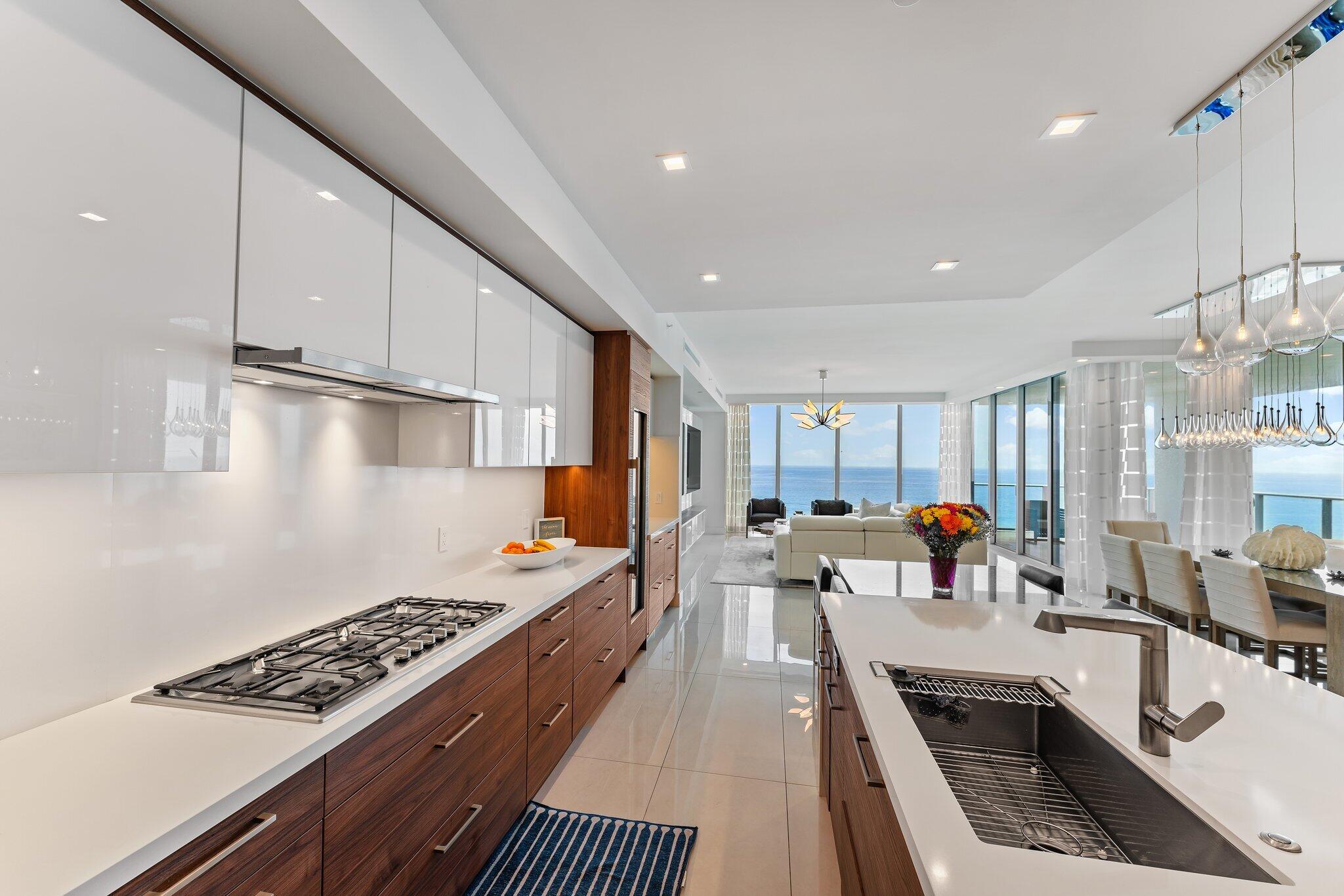 5000 N Ocean #1003, Singer Island FL 33404