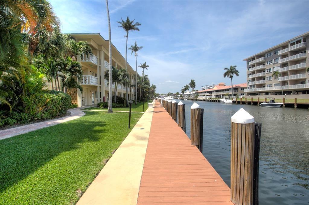 2895 NE 32nd #102, Fort Lauderdale FL 33306