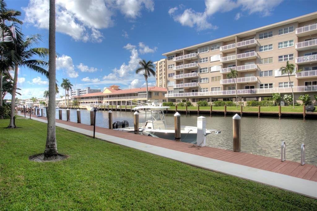 2895 NE 32nd #102, Fort Lauderdale FL 33306