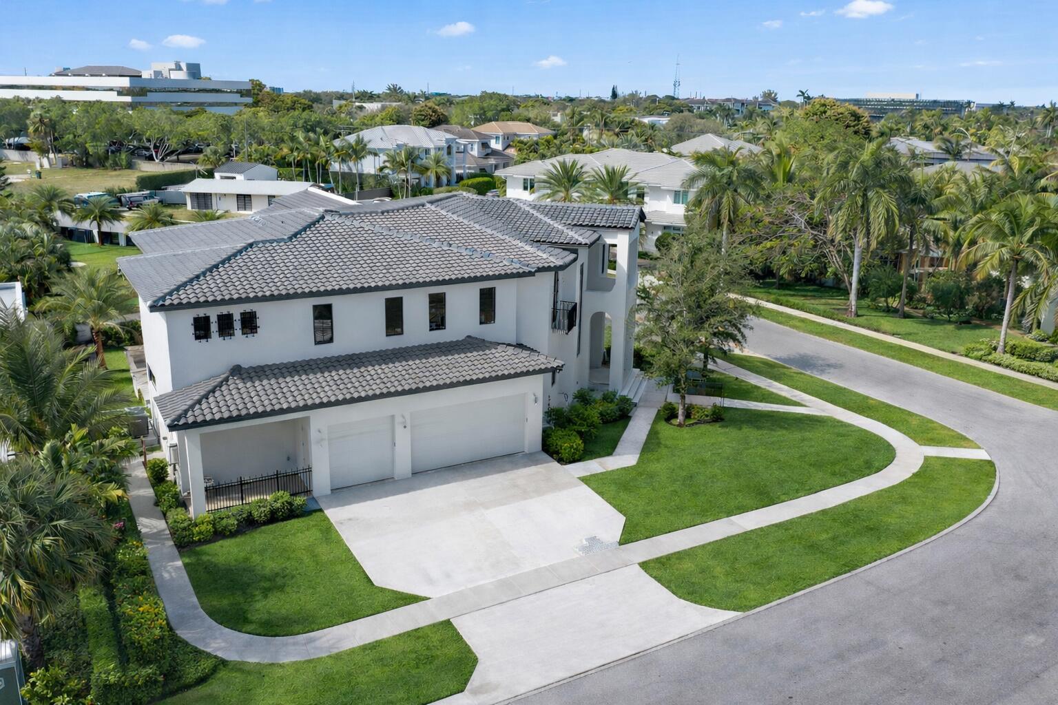 298 NE 8th, Boca Raton FL 33432