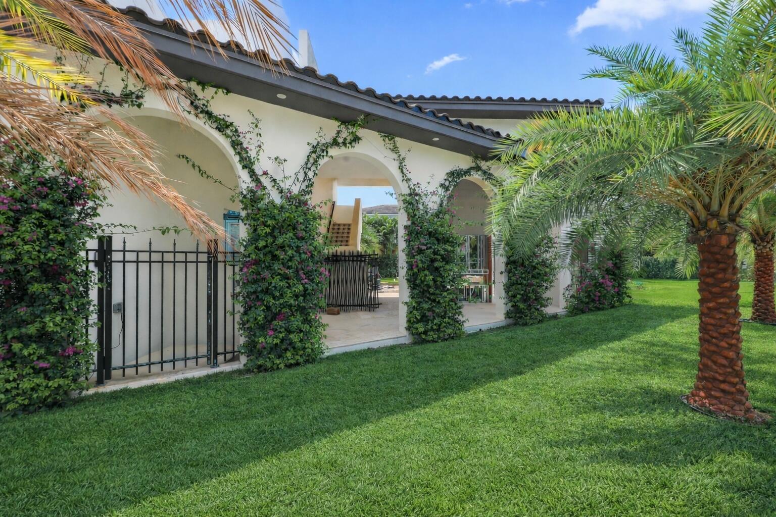 298 NE 8th, Boca Raton FL 33432