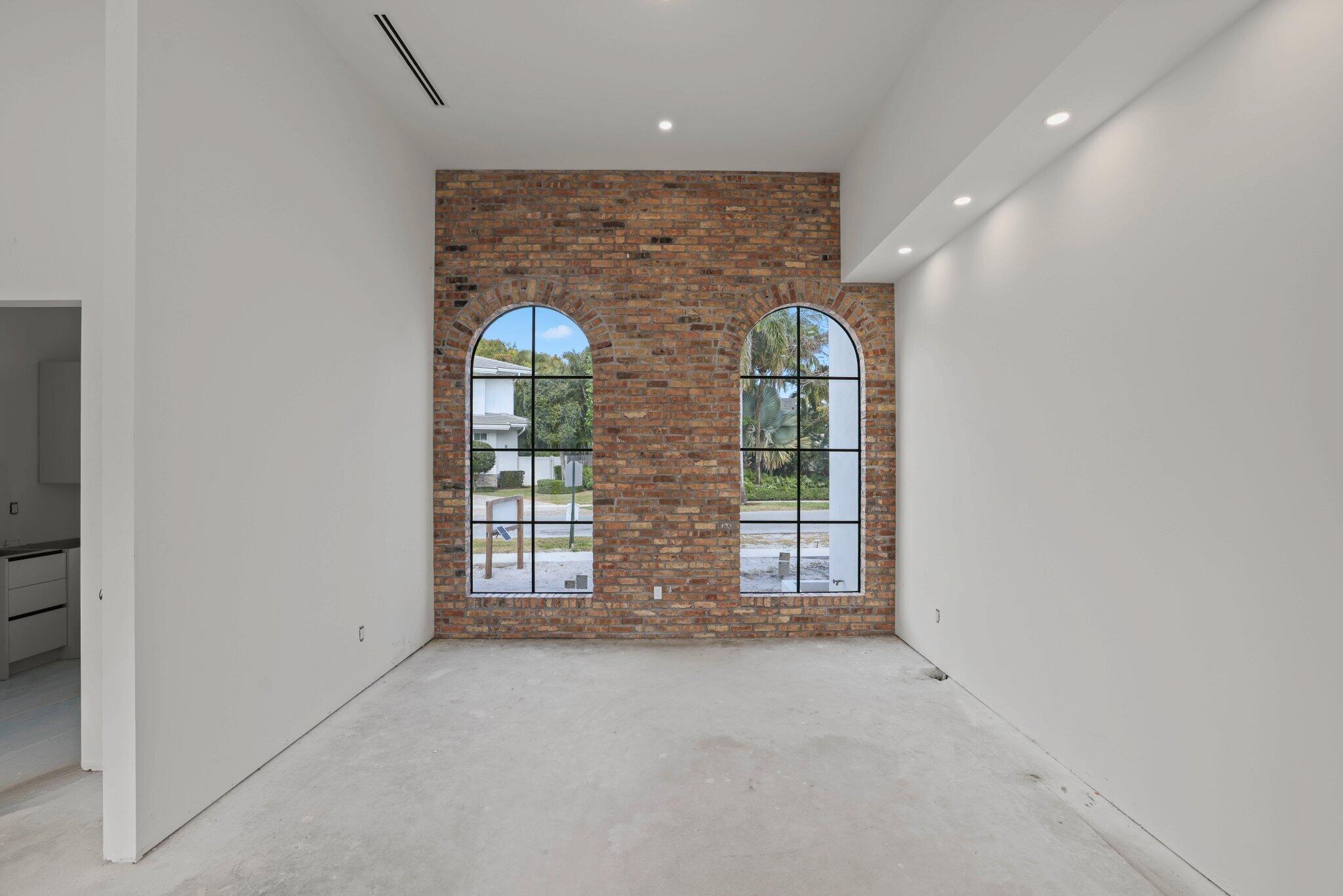 298 NE 8th, Boca Raton FL 33432