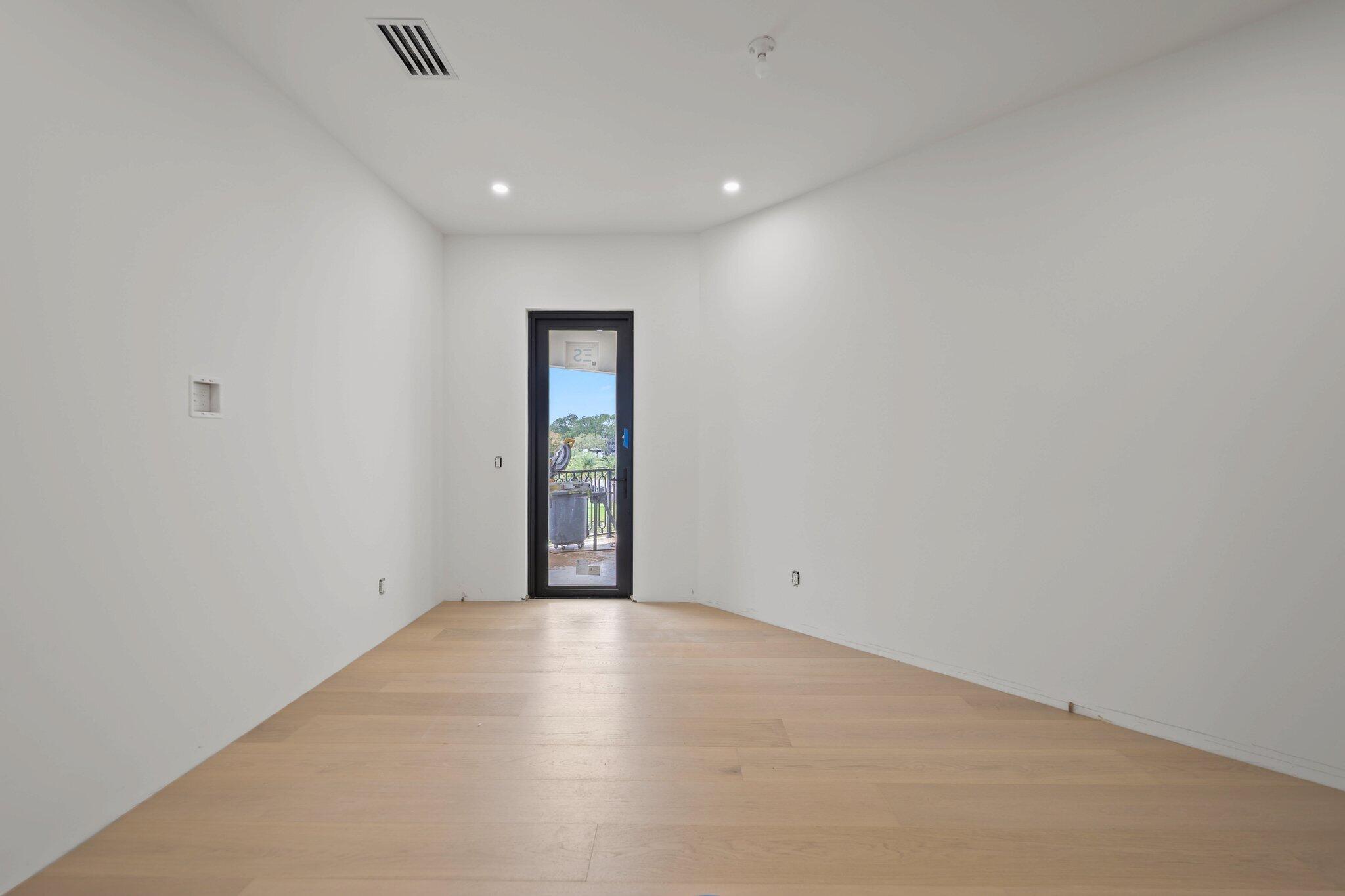 298 NE 8th, Boca Raton FL 33432