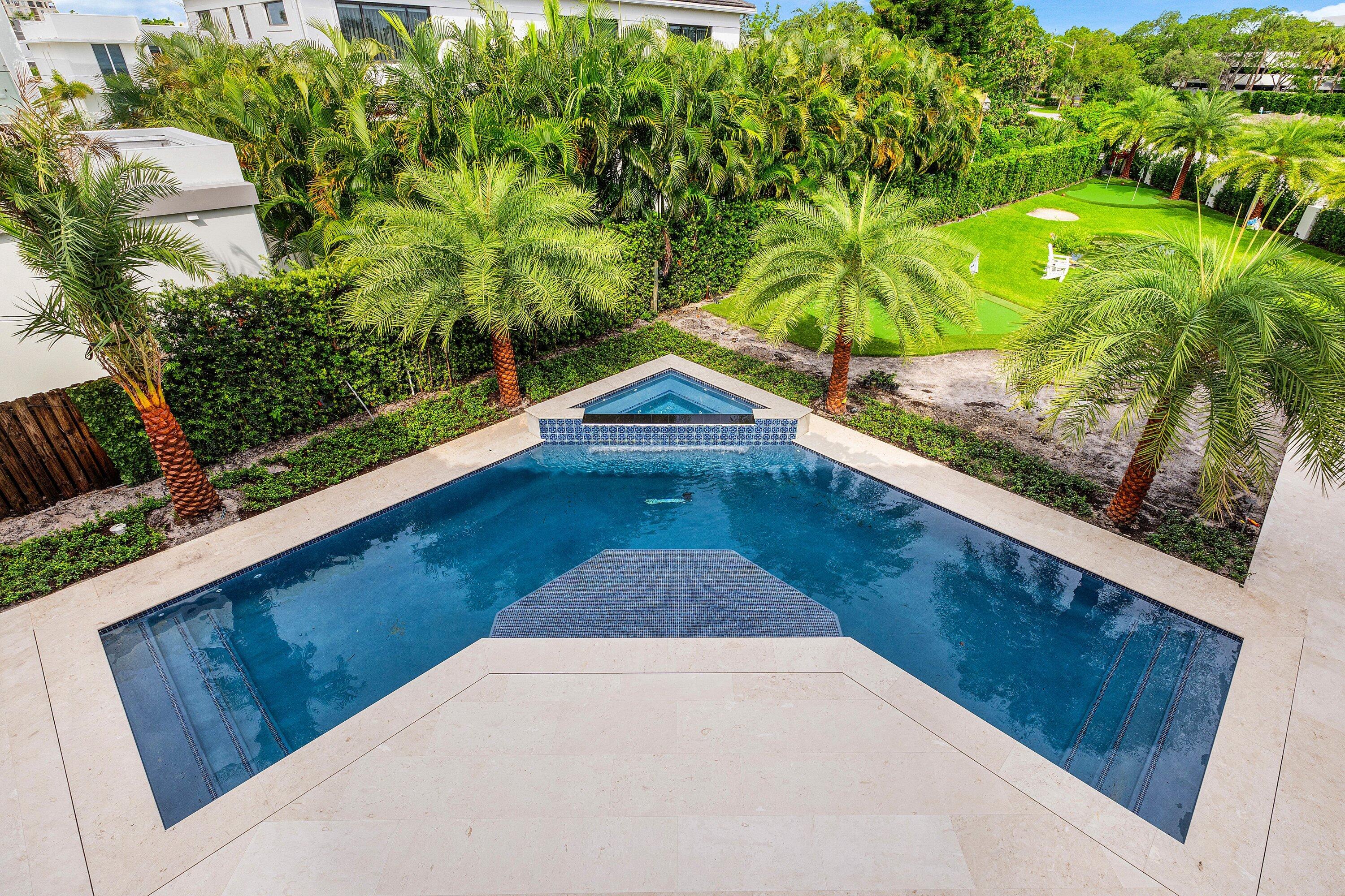 298 NE 8th, Boca Raton FL 33432