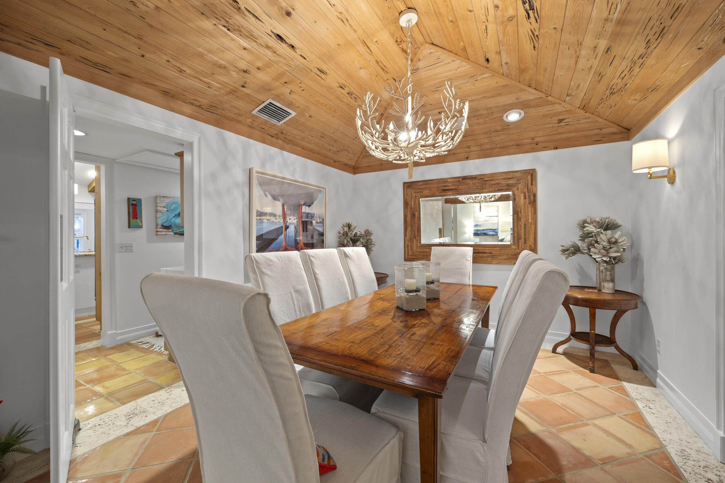 122 Lighthouse, Jupiter Inlet Colony FL 33469