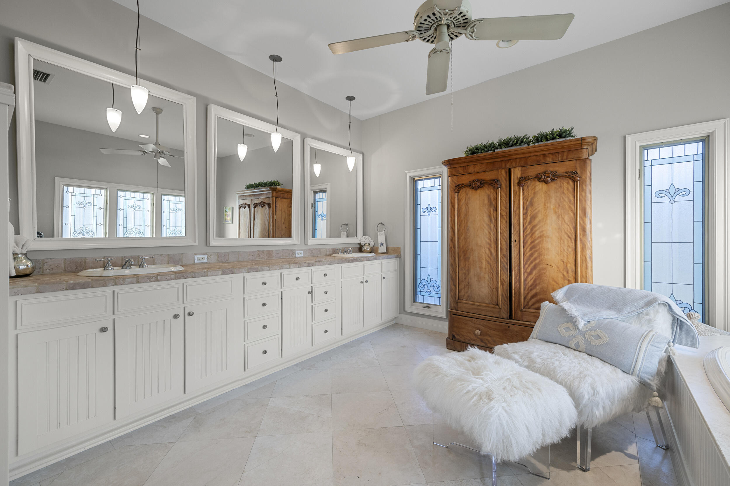 122 Lighthouse, Jupiter Inlet Colony FL 33469