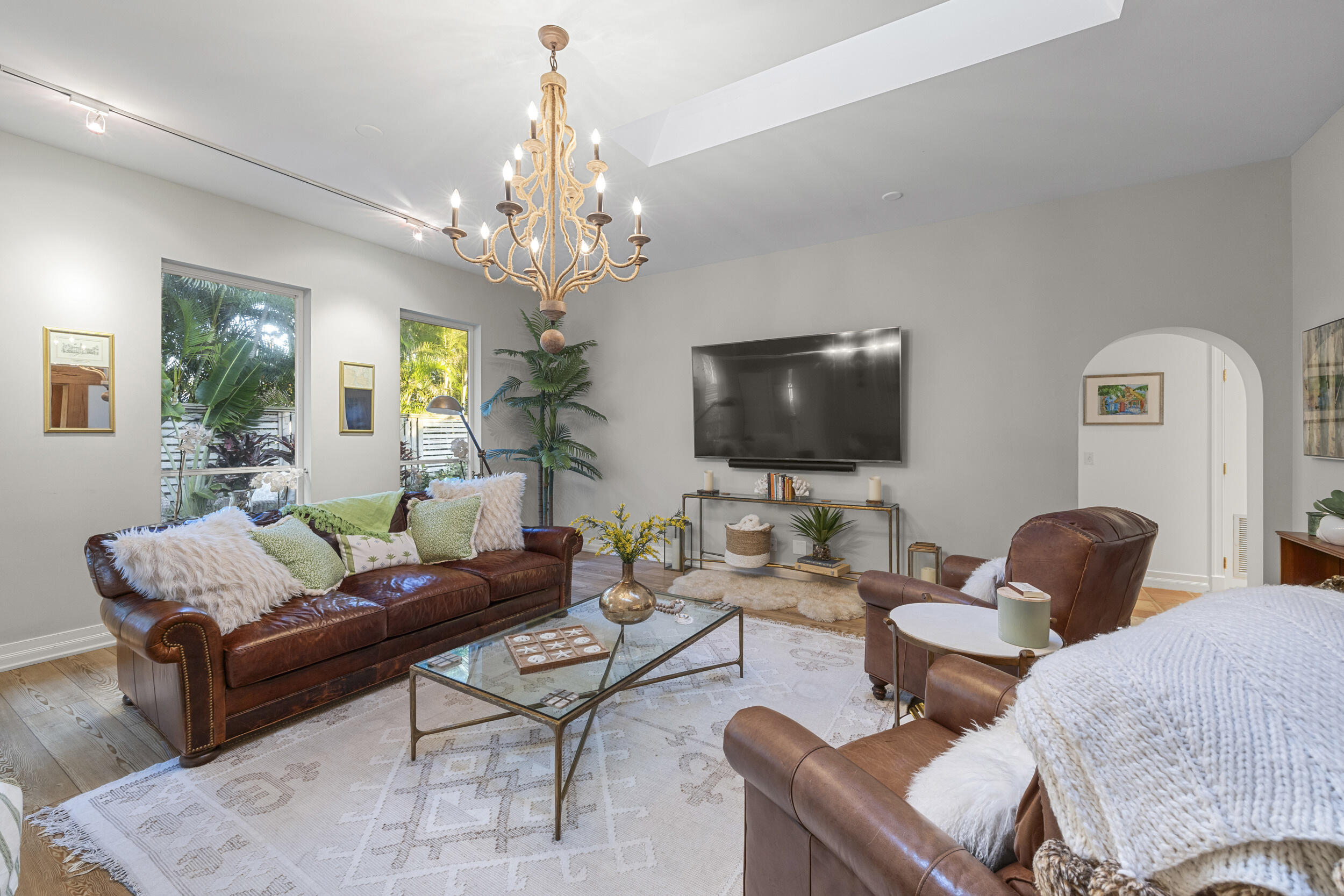 122 Lighthouse, Jupiter Inlet Colony FL 33469