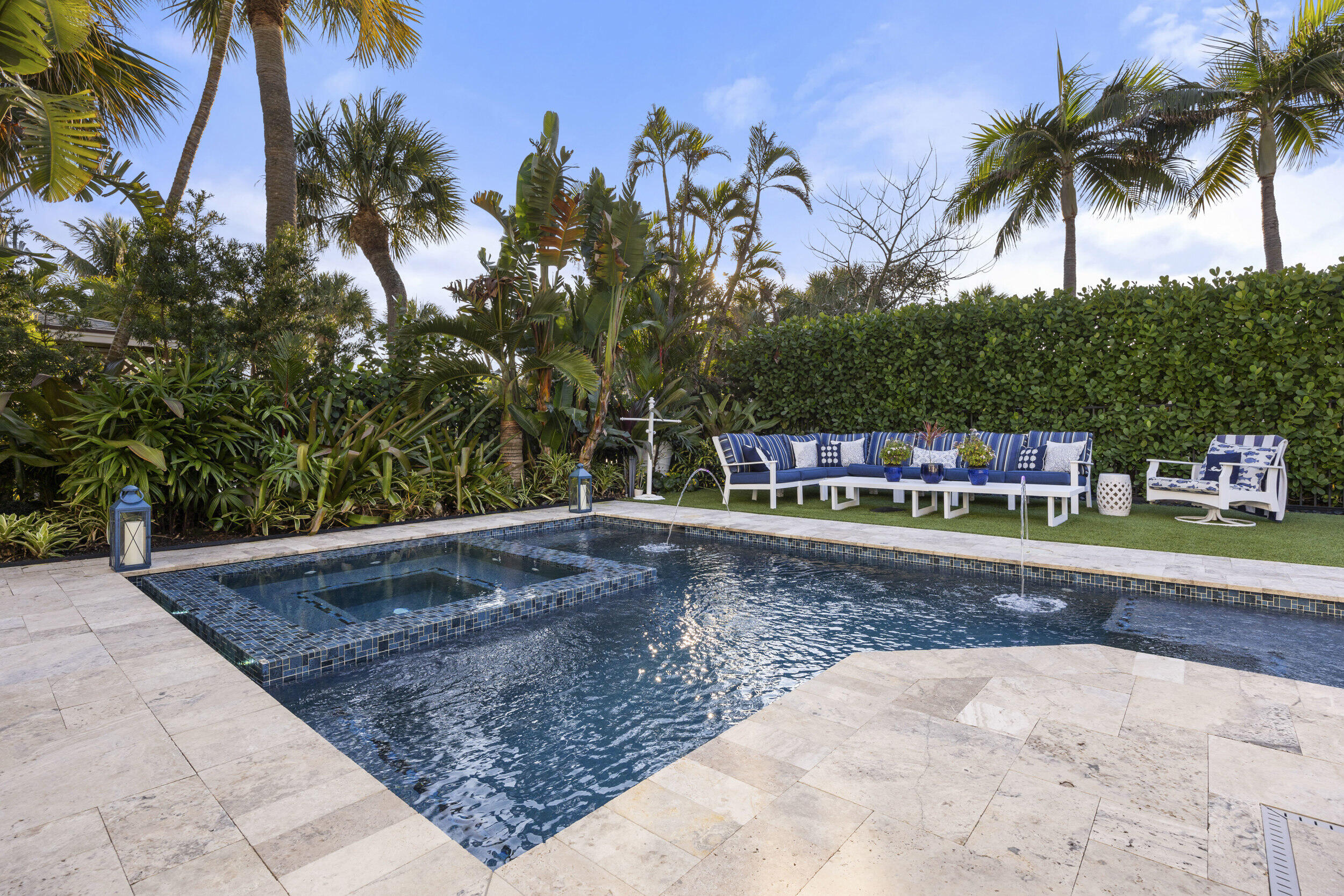 122 Lighthouse, Jupiter Inlet Colony FL 33469