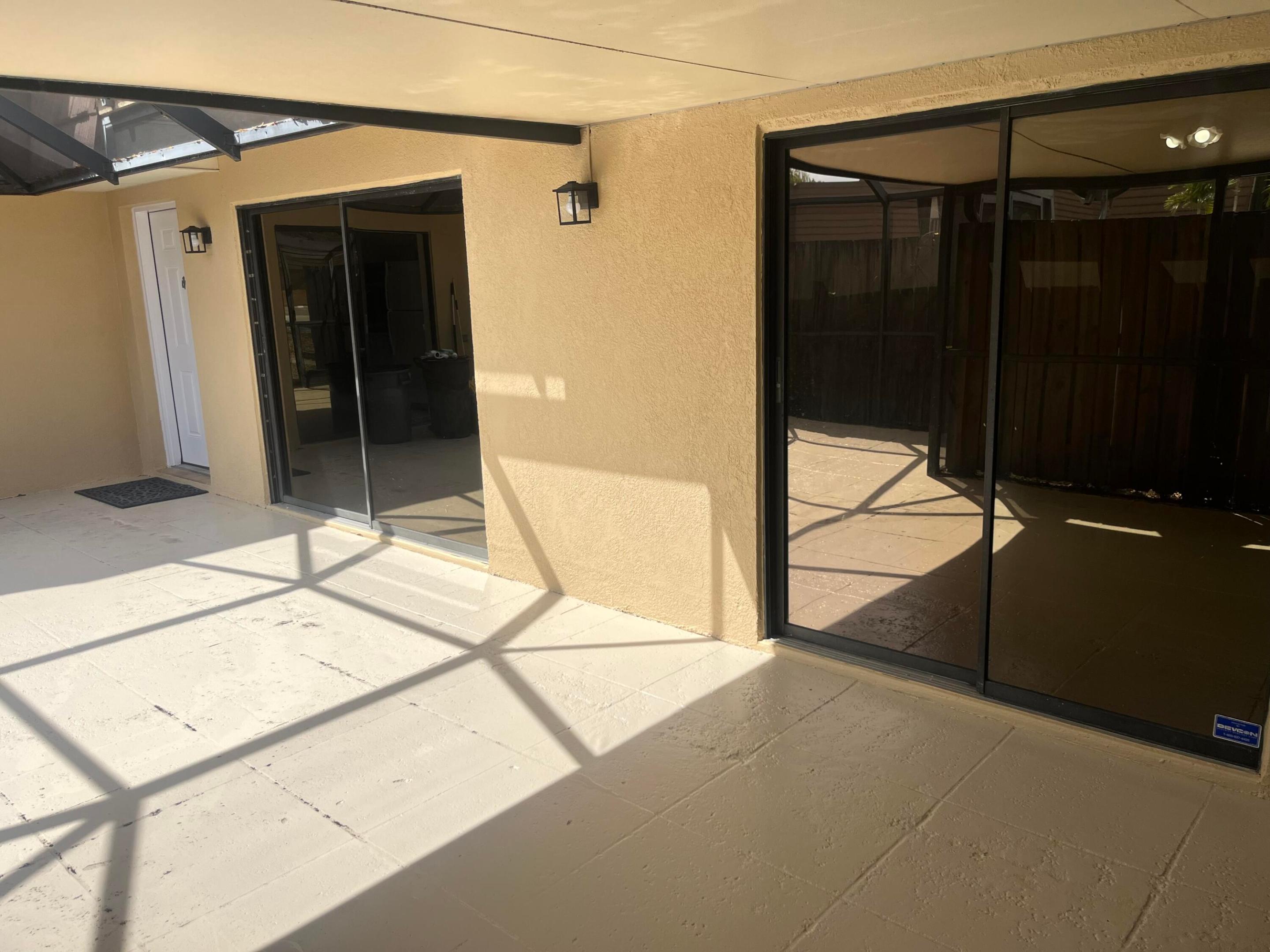 1916 19th, Palm Beach Gardens FL 33418