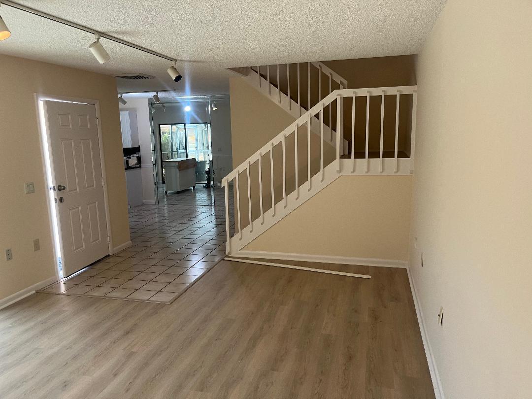 1916 19th, Palm Beach Gardens FL 33418