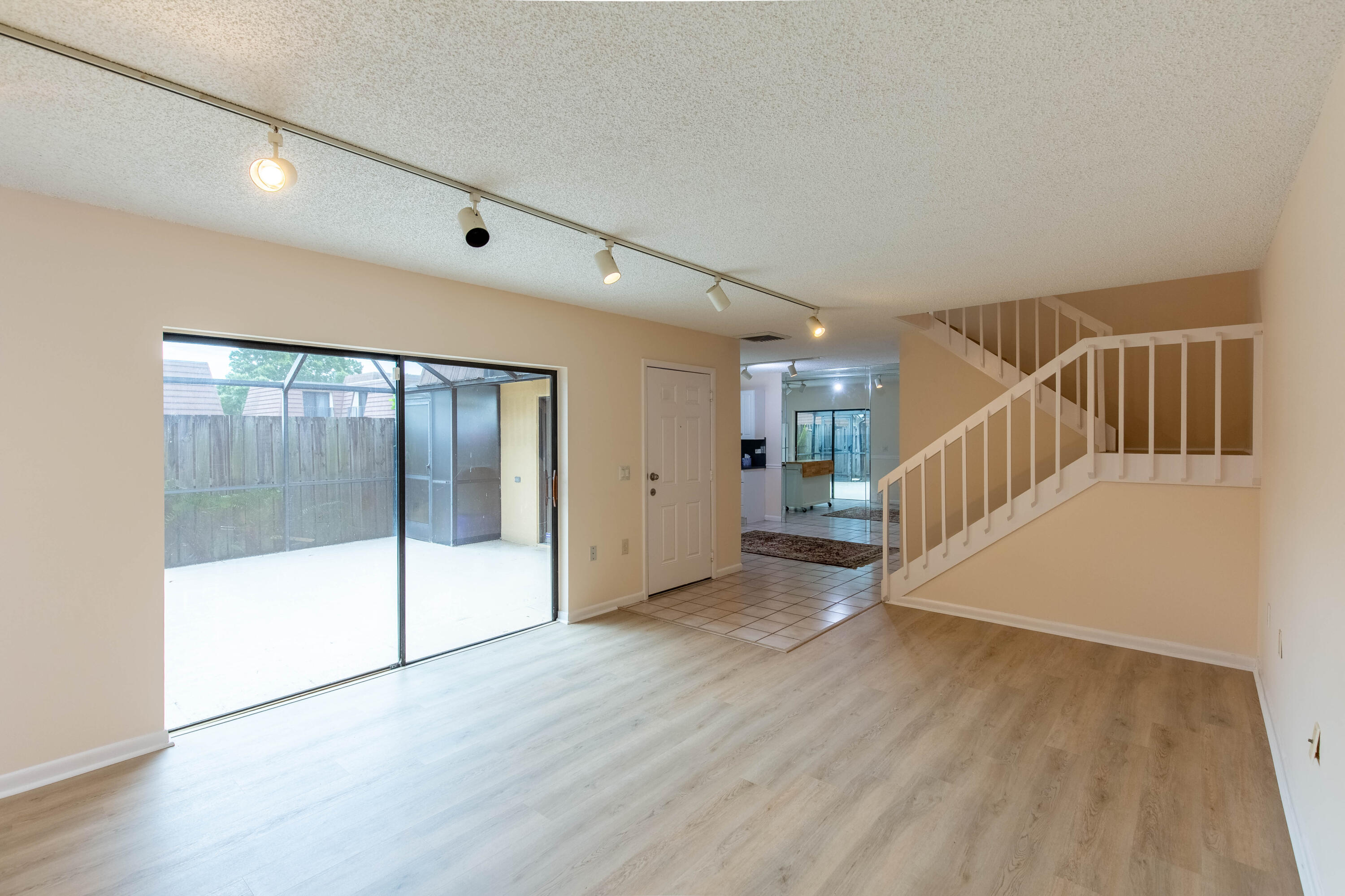 1916 19th, Palm Beach Gardens FL 33418
