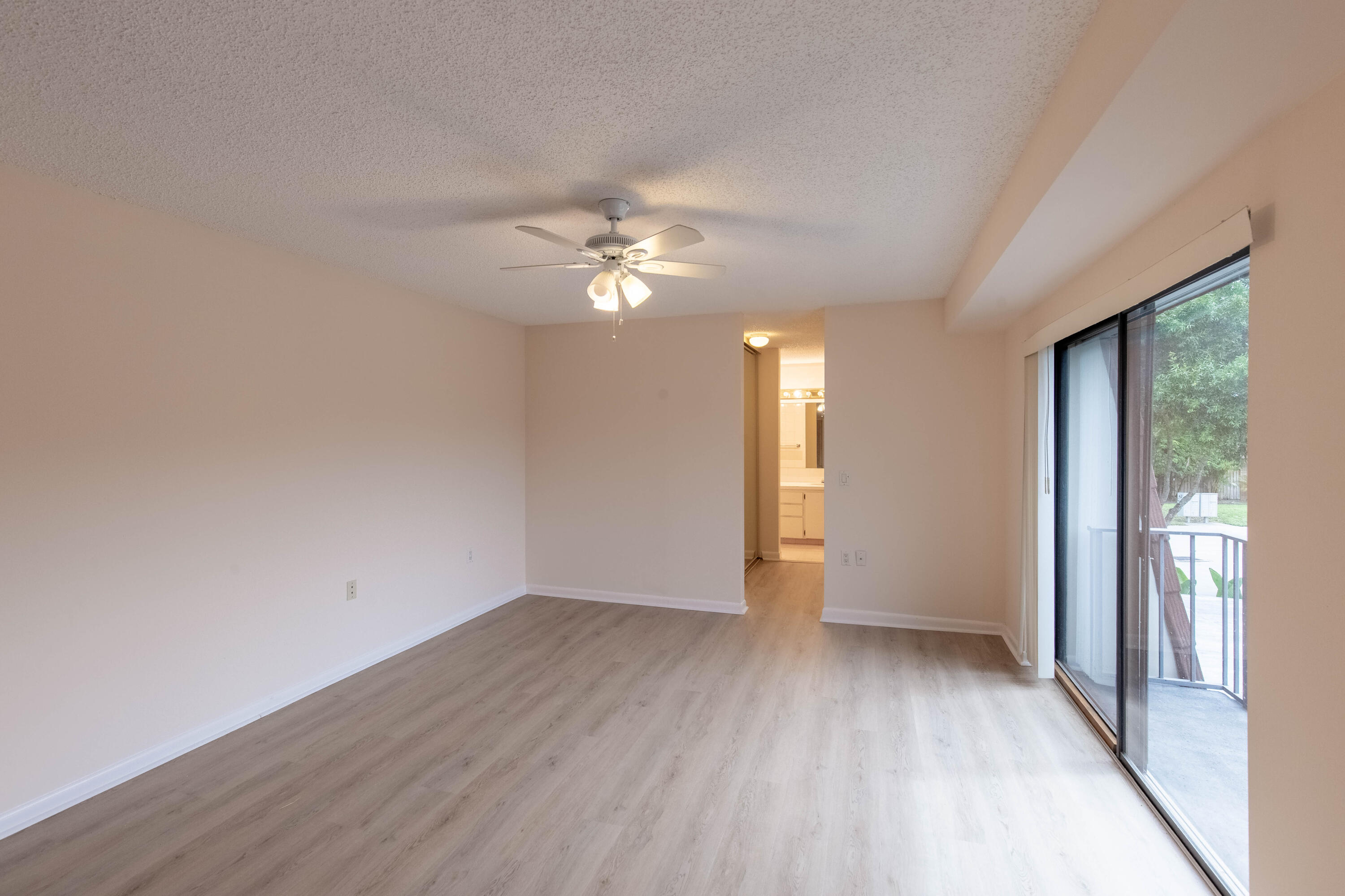 1916 19th, Palm Beach Gardens FL 33418