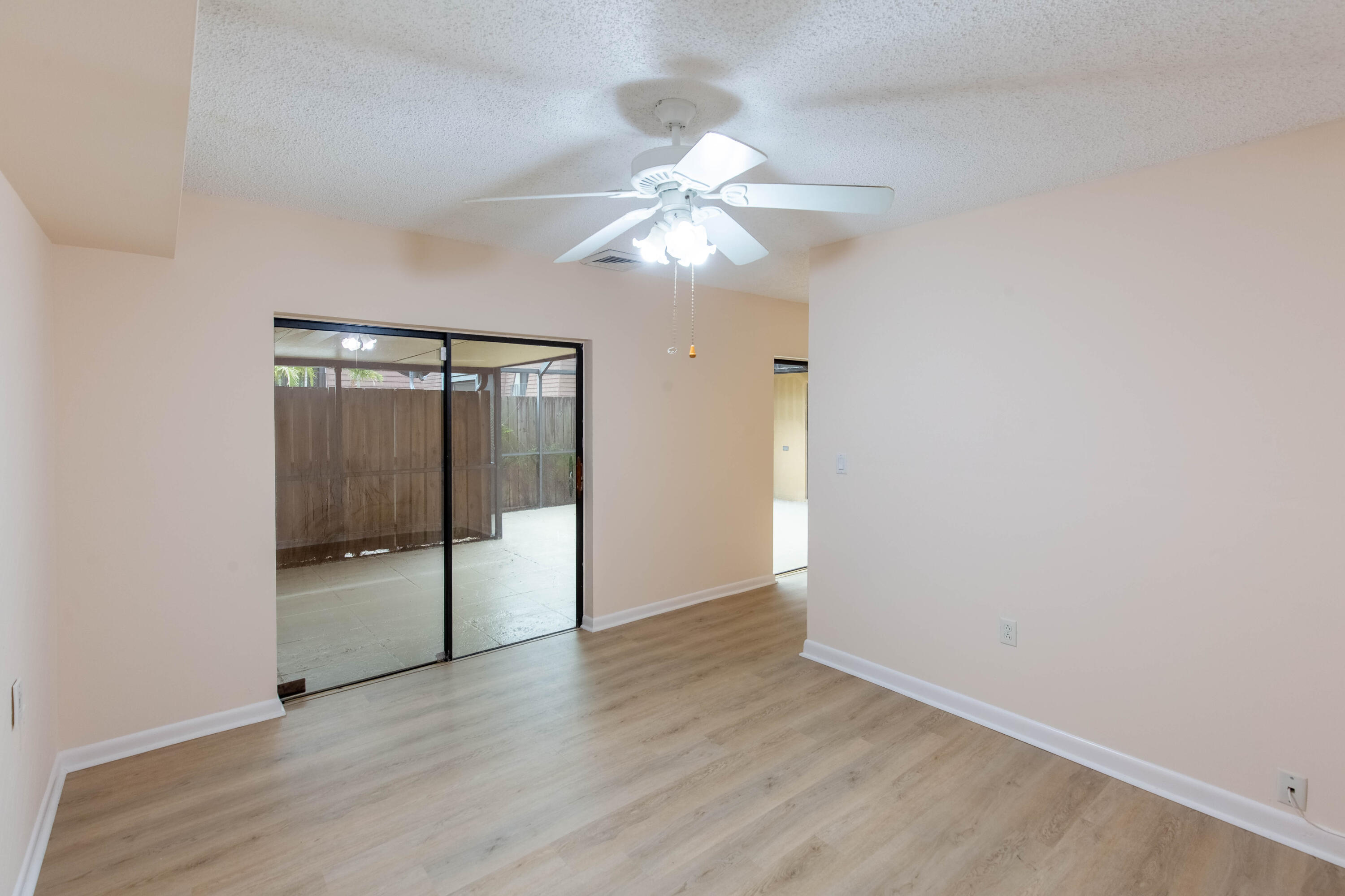 1916 19th, Palm Beach Gardens FL 33418