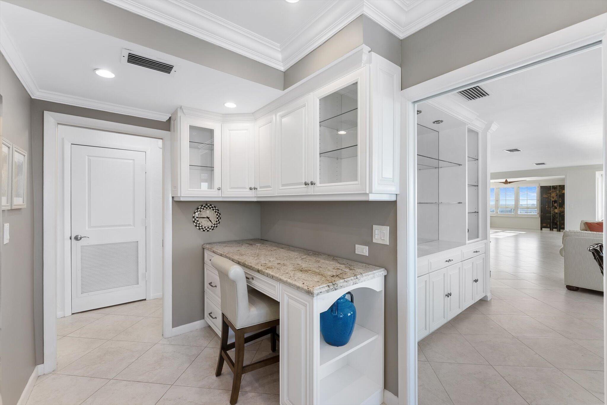 50 East #12a, Delray Beach FL 33483
