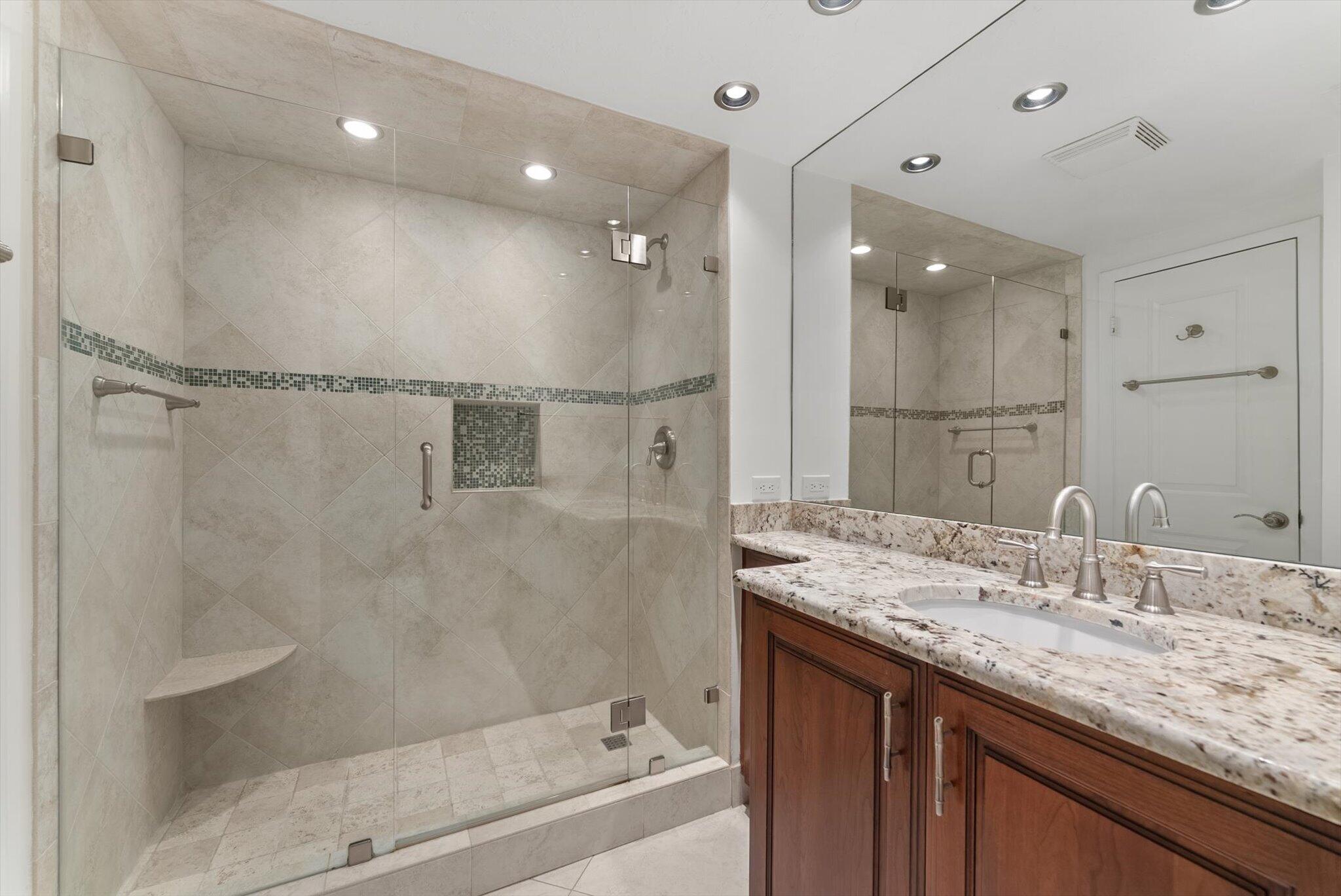 50 East #12a, Delray Beach FL 33483
