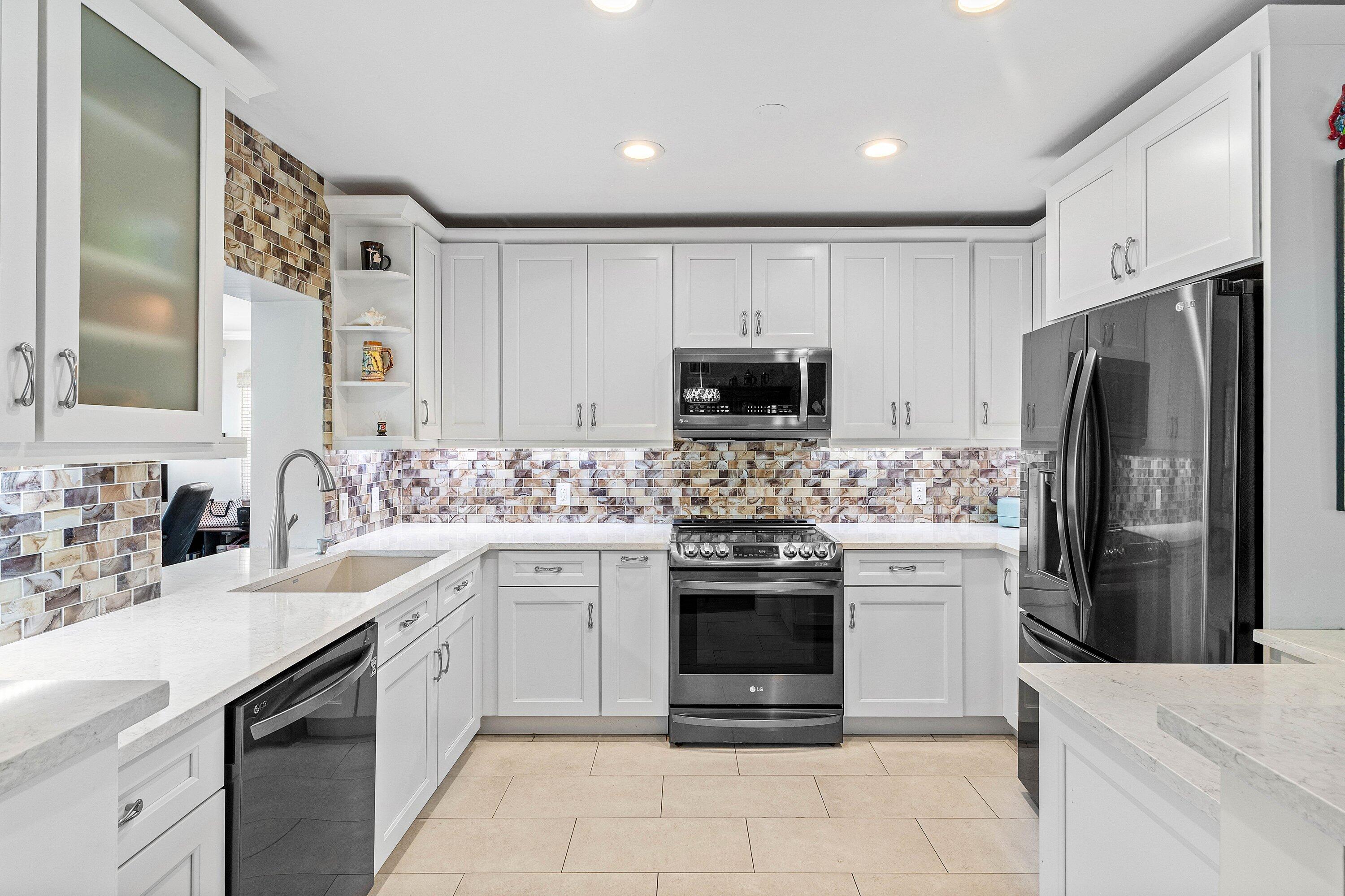 865 NE 5th, Deerfield Beach FL 33441