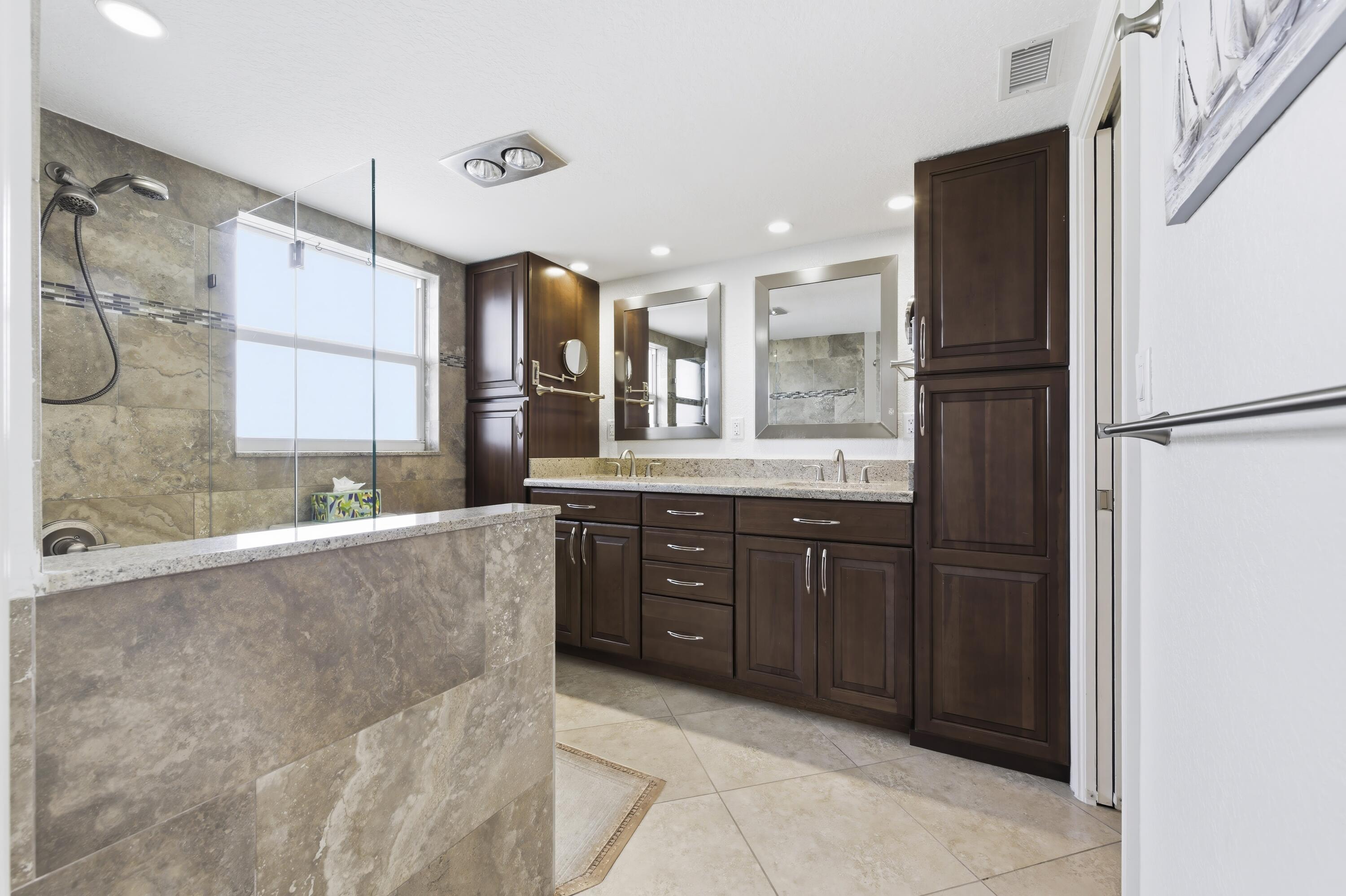3000 NE 48th #406, Lighthouse Point FL 33064