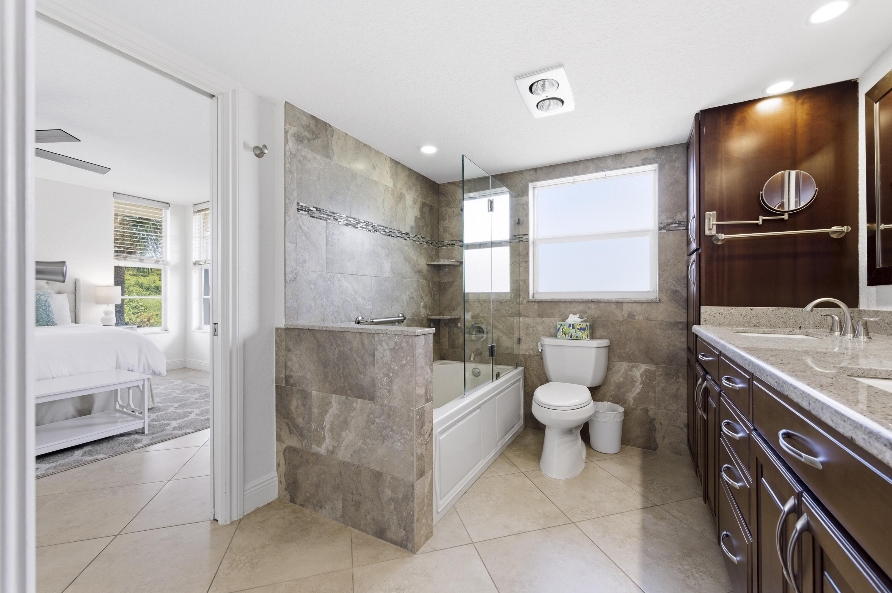3000 NE 48th #406, Lighthouse Point FL 33064