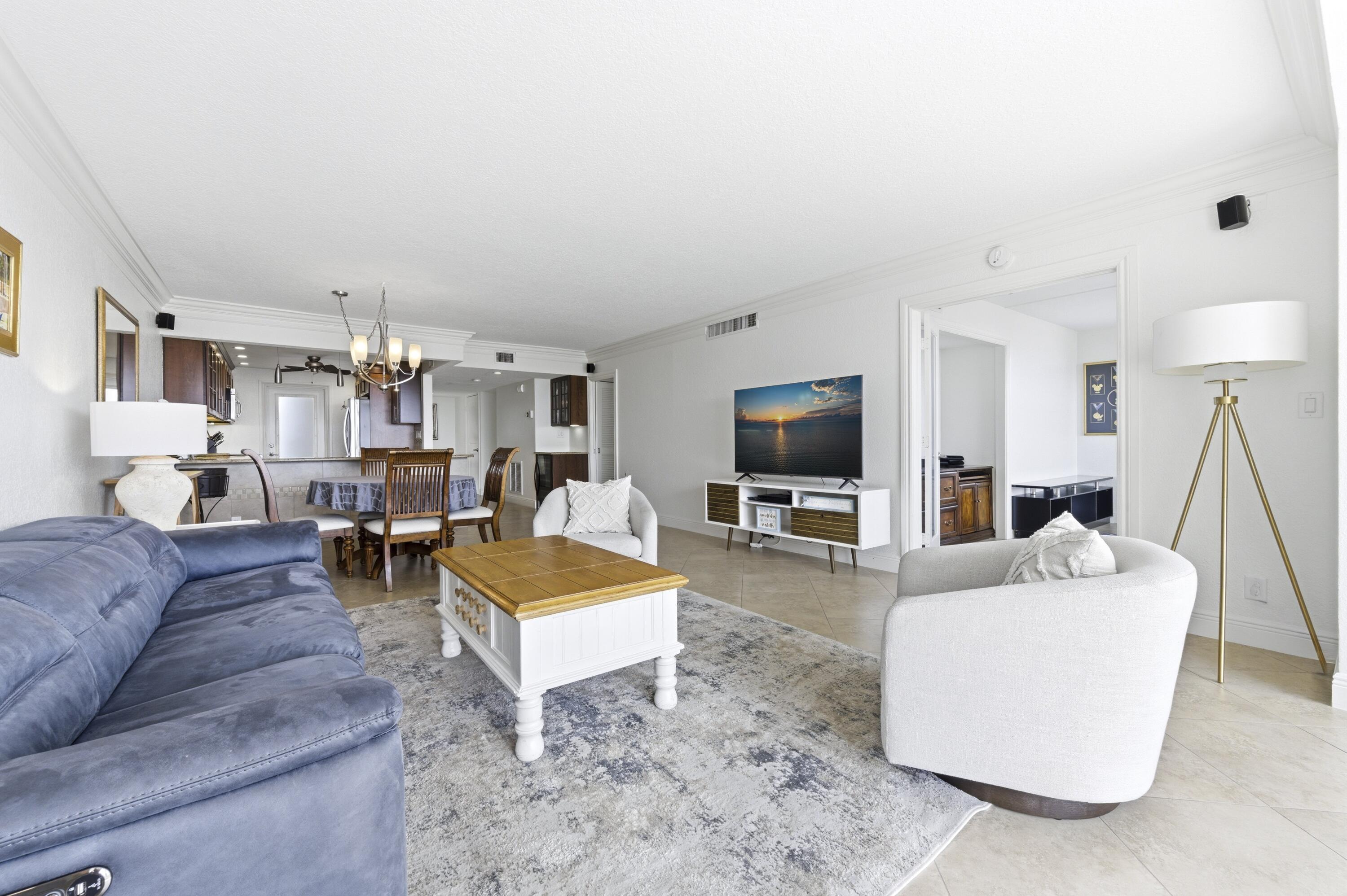 3000 NE 48th #406, Lighthouse Point FL 33064