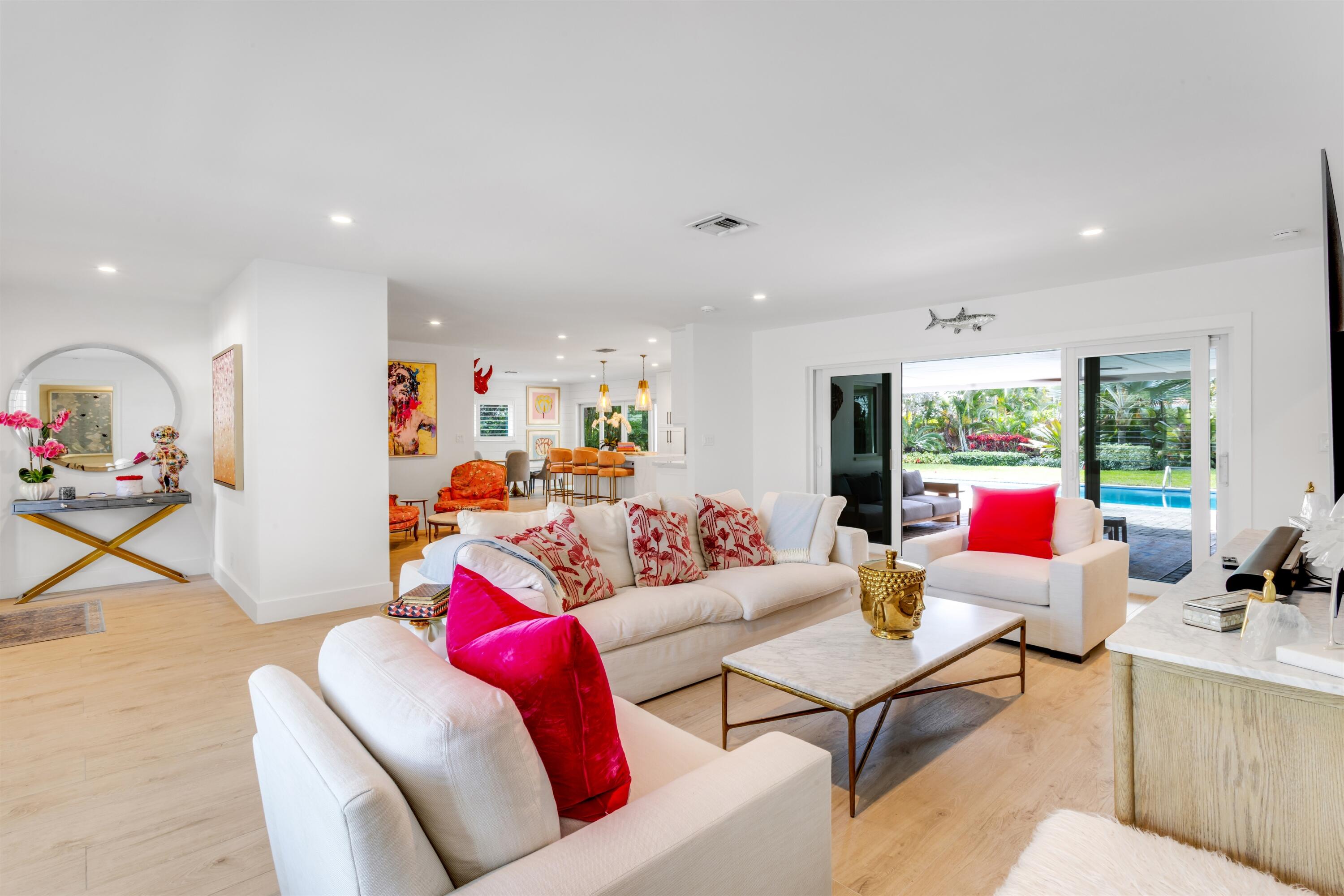 2720 Cardinal, Gulf Stream FL 33483