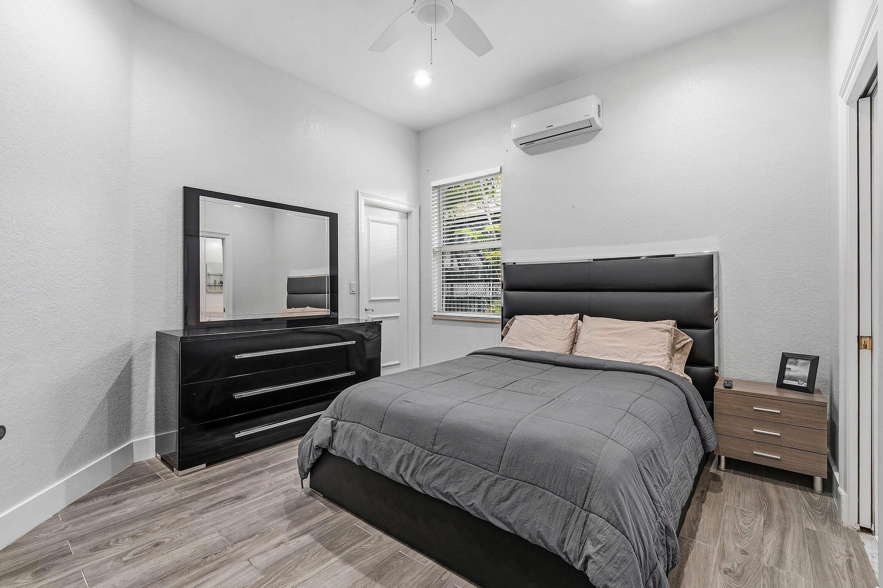 2358 NW 49th, Boca Raton FL 33431