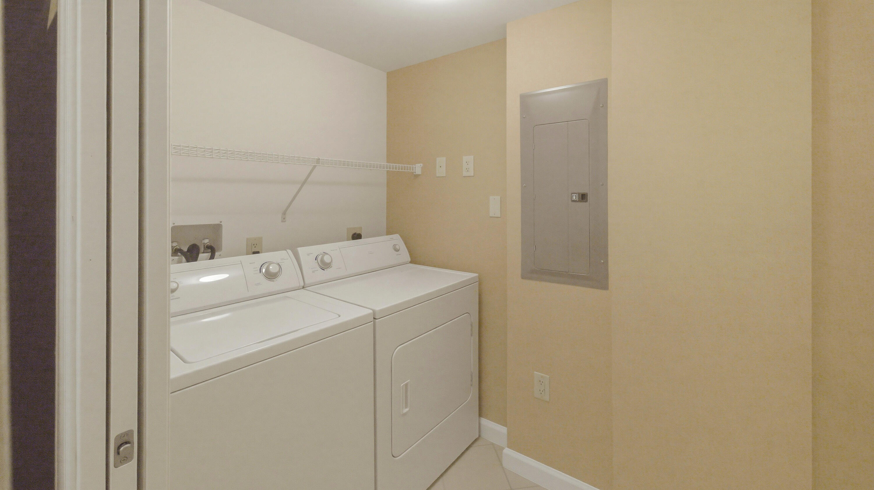 401 SW 4th #402, Fort Lauderdale FL 33315