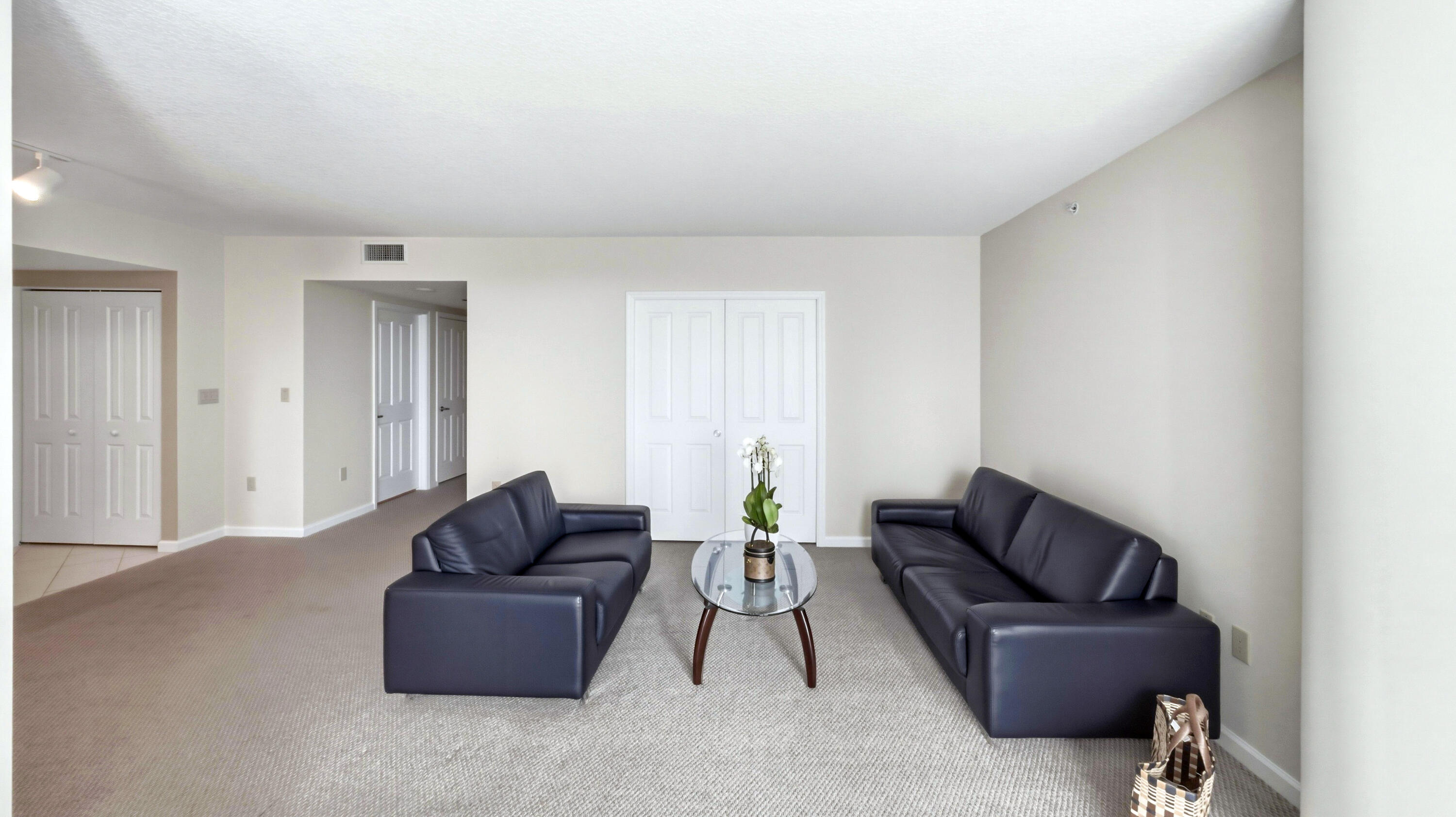 401 SW 4th #402, Fort Lauderdale FL 33315