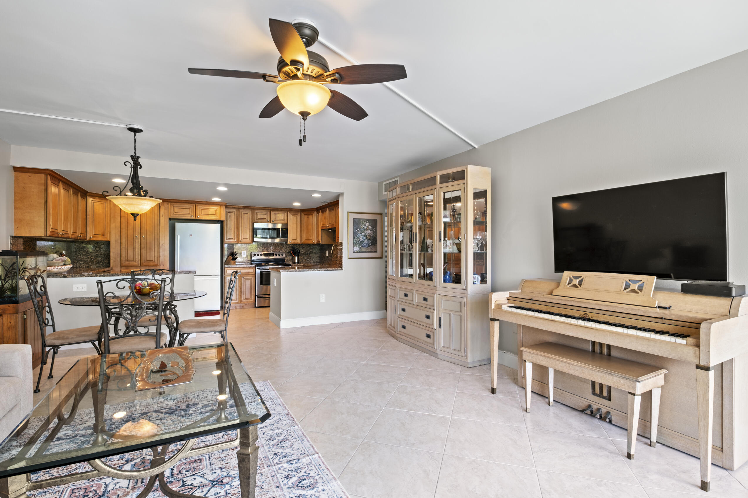 1101 River Reach #308, Fort Lauderdale FL 33315