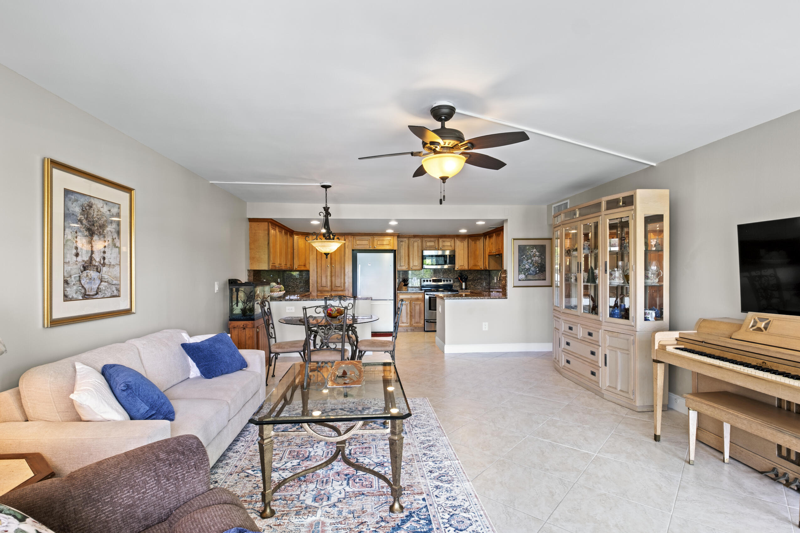 1101 River Reach #308, Fort Lauderdale FL 33315