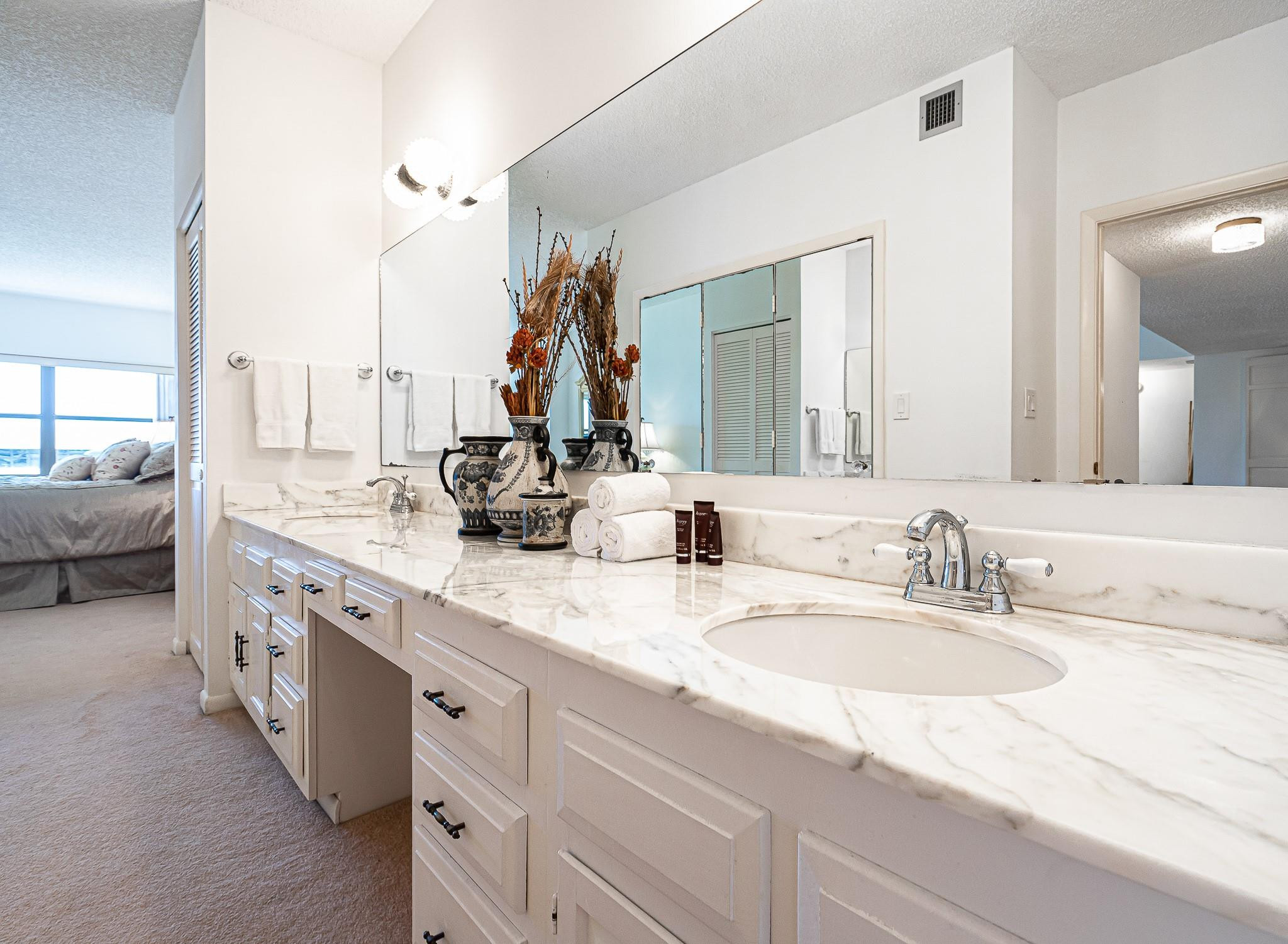 5000 N Ocean #1609, Lauderdale By The Sea FL 33308