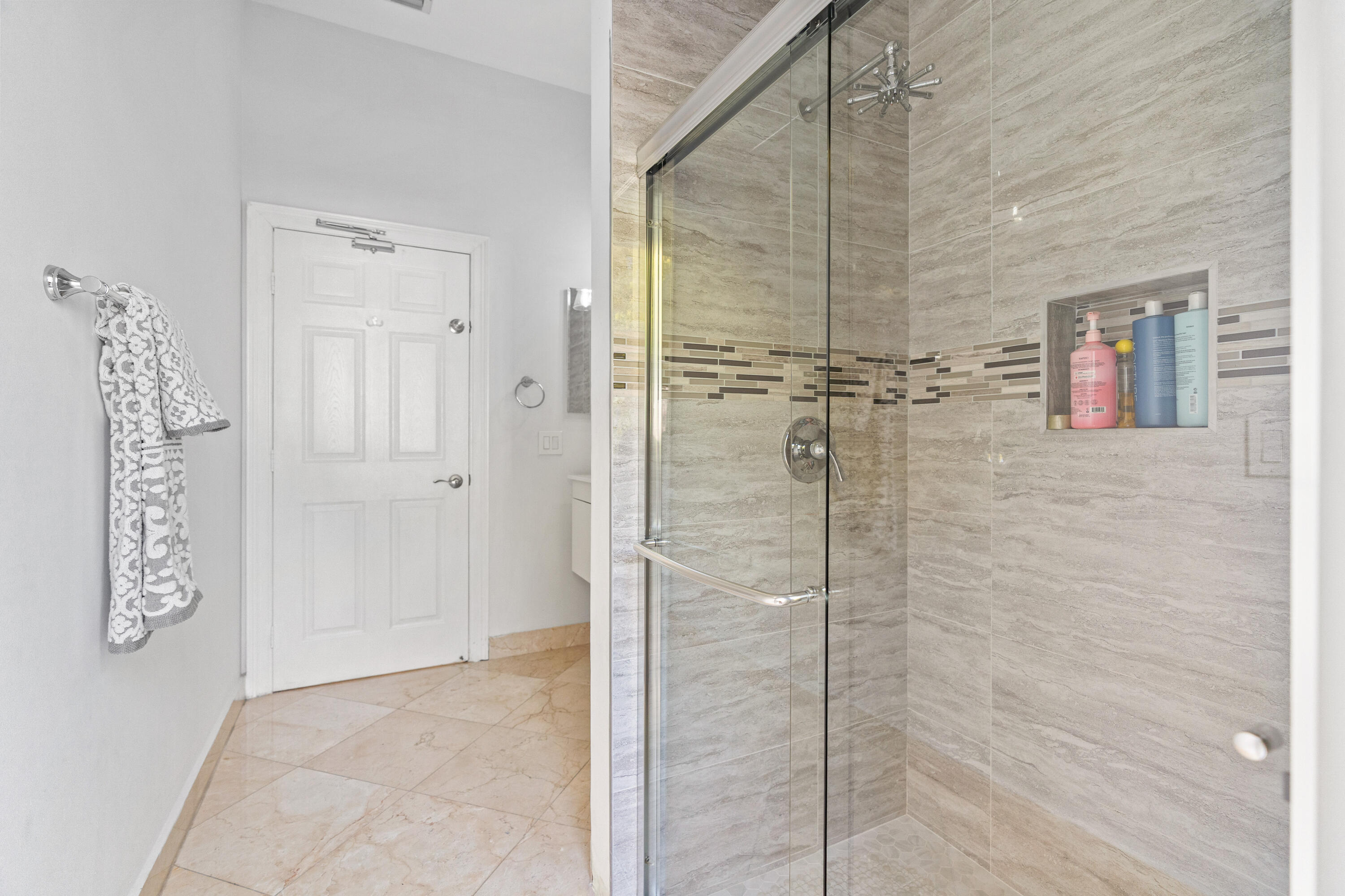 4918 SW 195th Ter, Miramar FL 33029