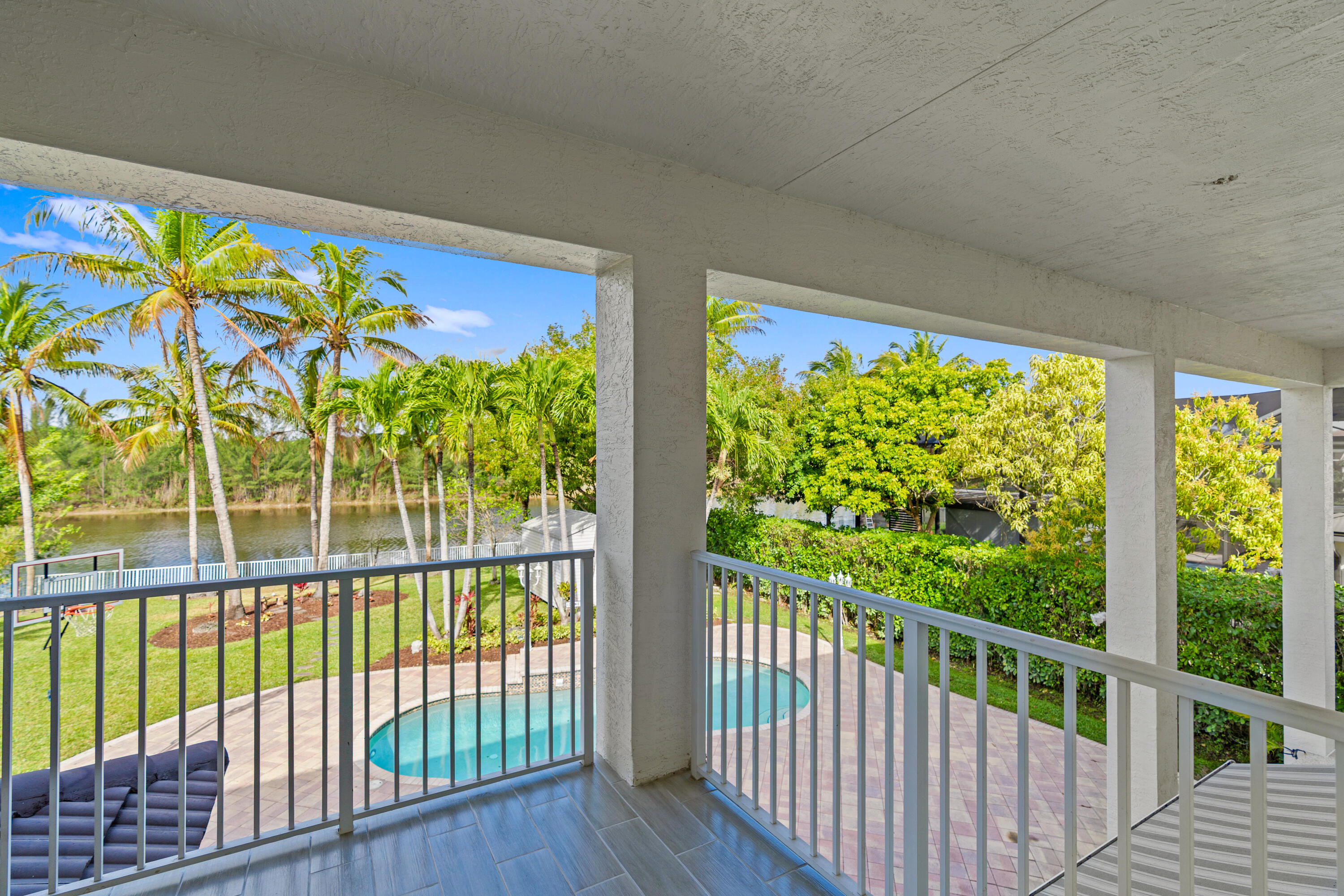 4918 SW 195th Ter, Miramar FL 33029