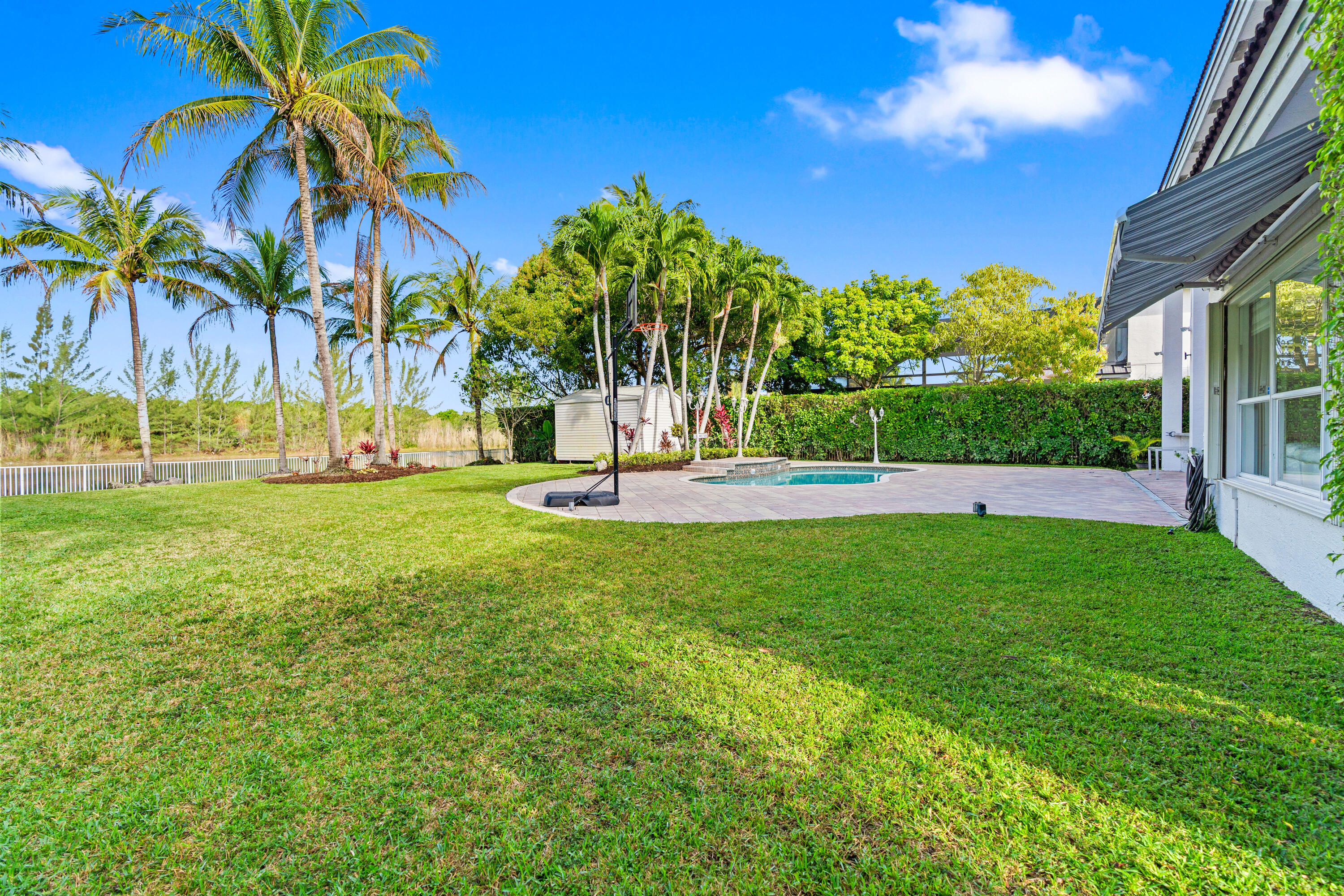 4918 SW 195th Ter, Miramar FL 33029