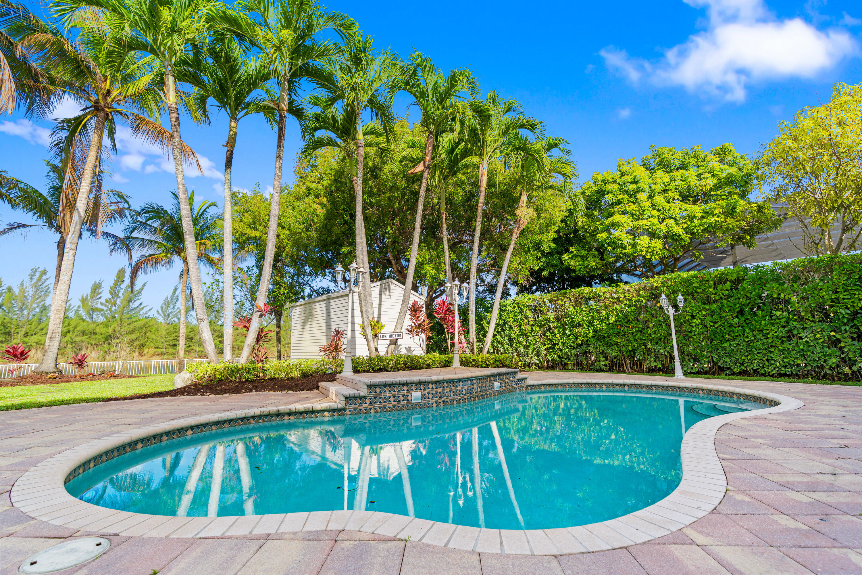 4918 SW 195th Ter, Miramar FL 33029