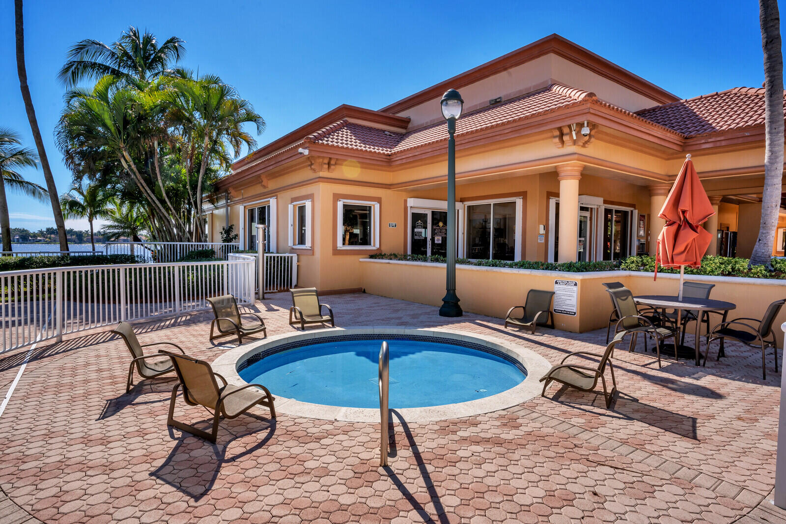 4918 SW 195th Ter, Miramar FL 33029