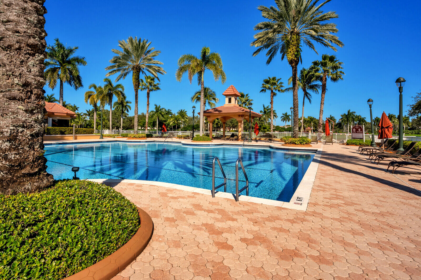 4918 SW 195th Ter, Miramar FL 33029