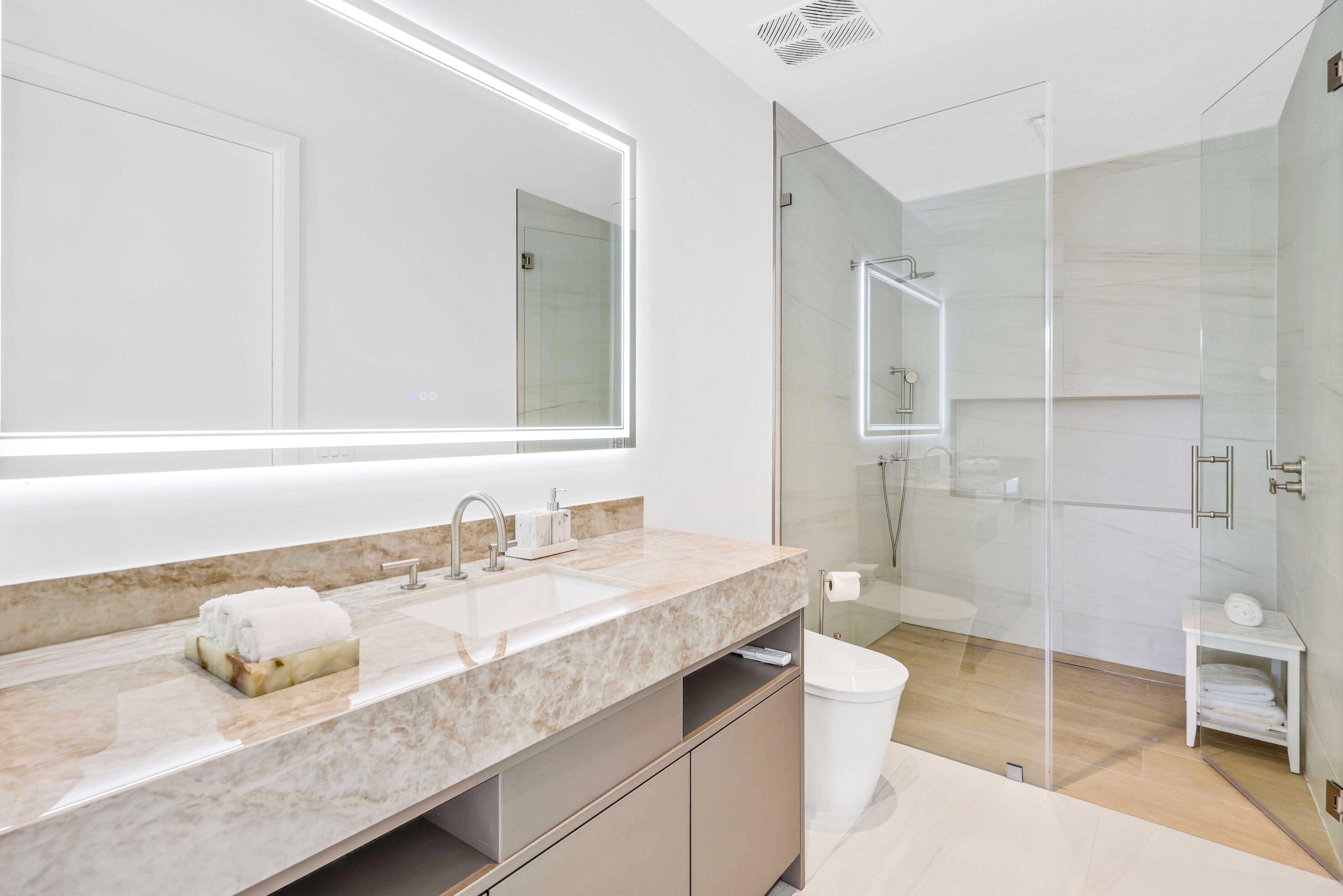 237 Elwa, West Palm Beach FL 33405