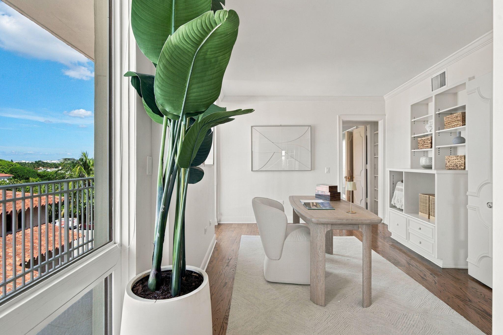 100 Royal Palm #G5, Palm Beach FL 33480