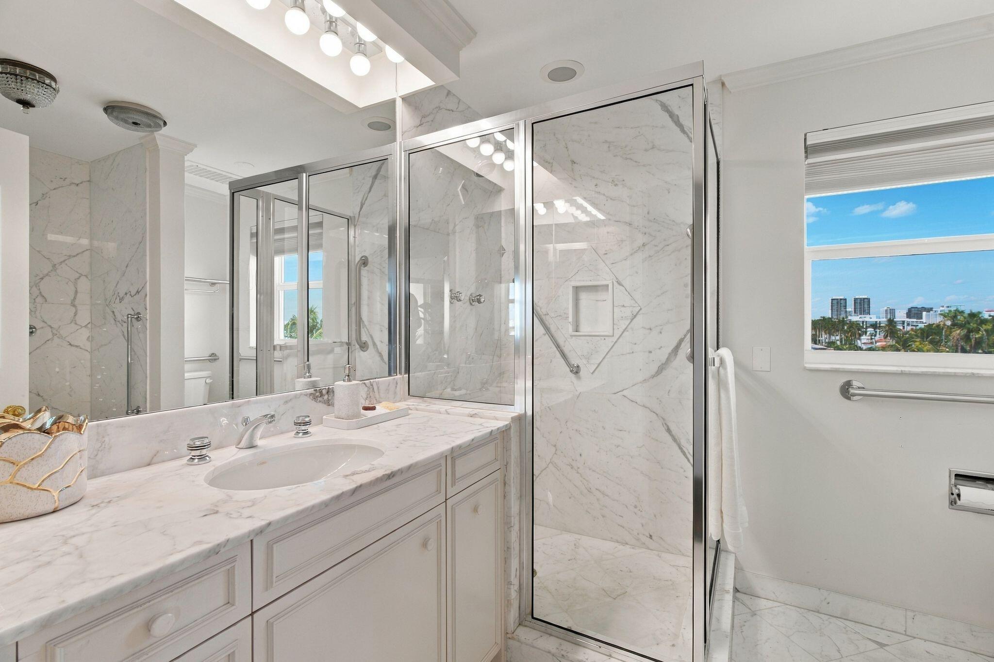 100 Royal Palm #G5, Palm Beach FL 33480