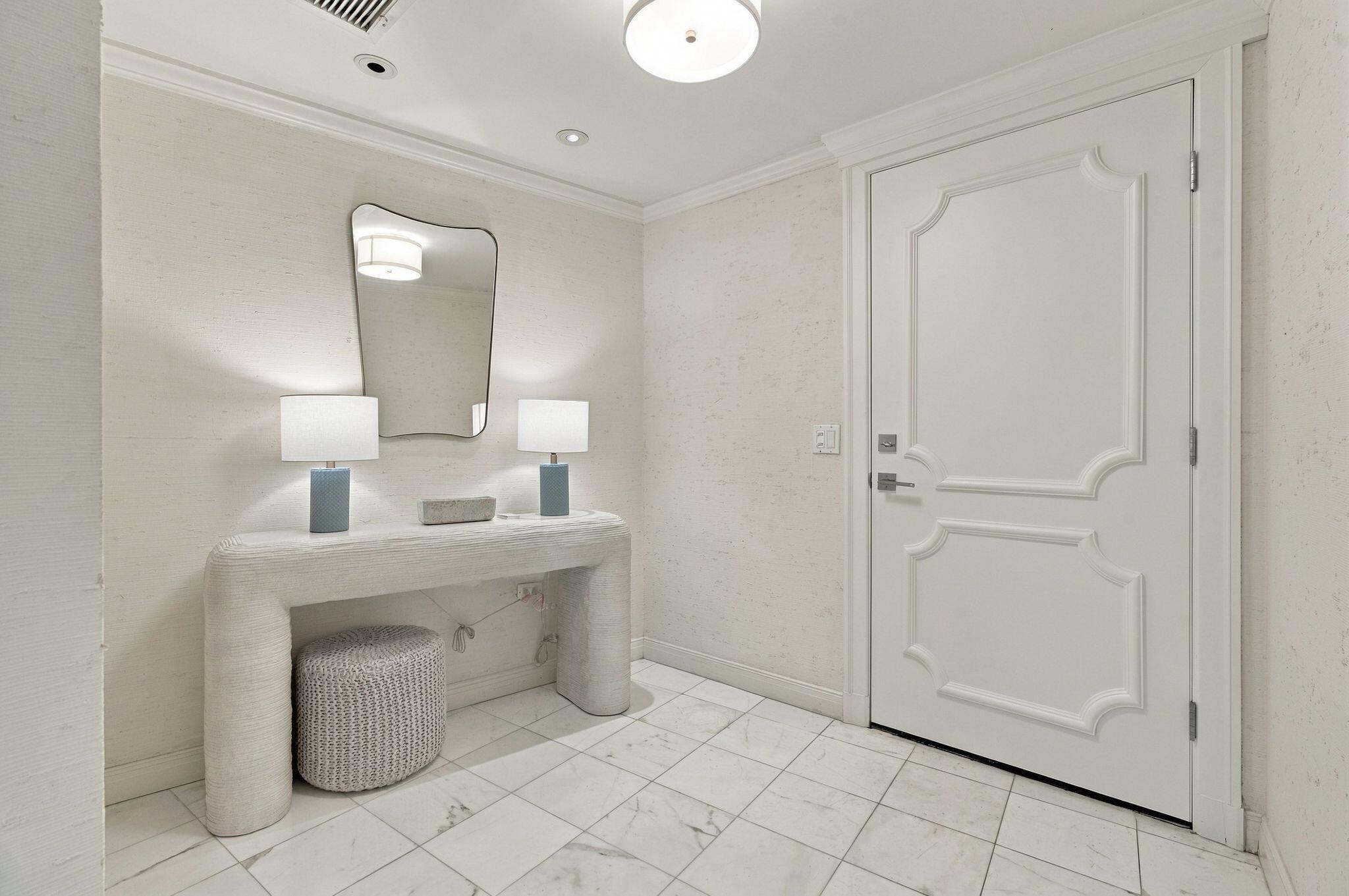 100 Royal Palm #G5, Palm Beach FL 33480