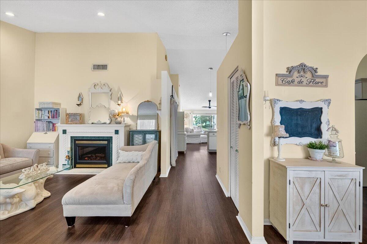 18293 Fresh Lake, Boca Raton FL 33498